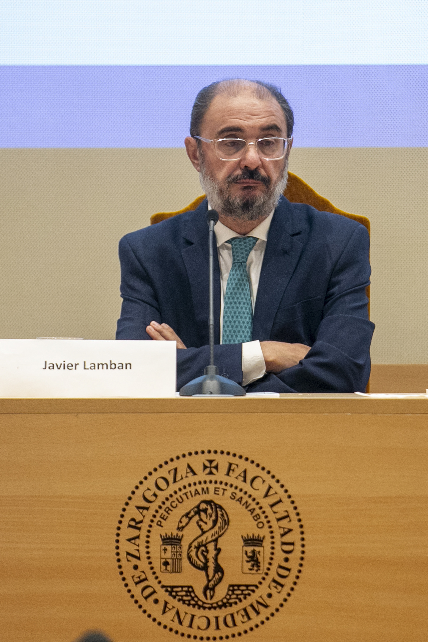 El presidente de Aragn, Javier Lambn, inaugura la "Conferencia de cncer colorrectal" en la Facultad de Medicina de la Universidad de Zaragoza hace una semana.