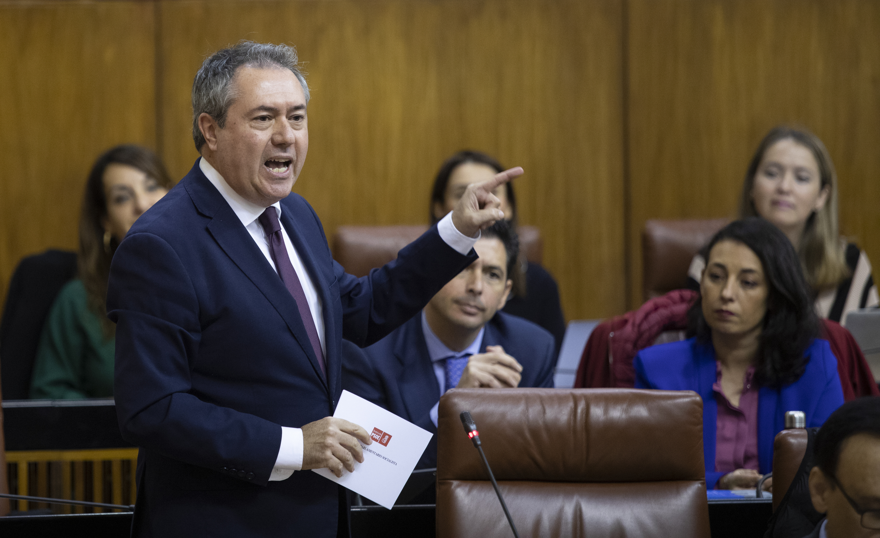 El lder del PSOE andaluz, Juan Espadas, en un momento del debate con Moreno.