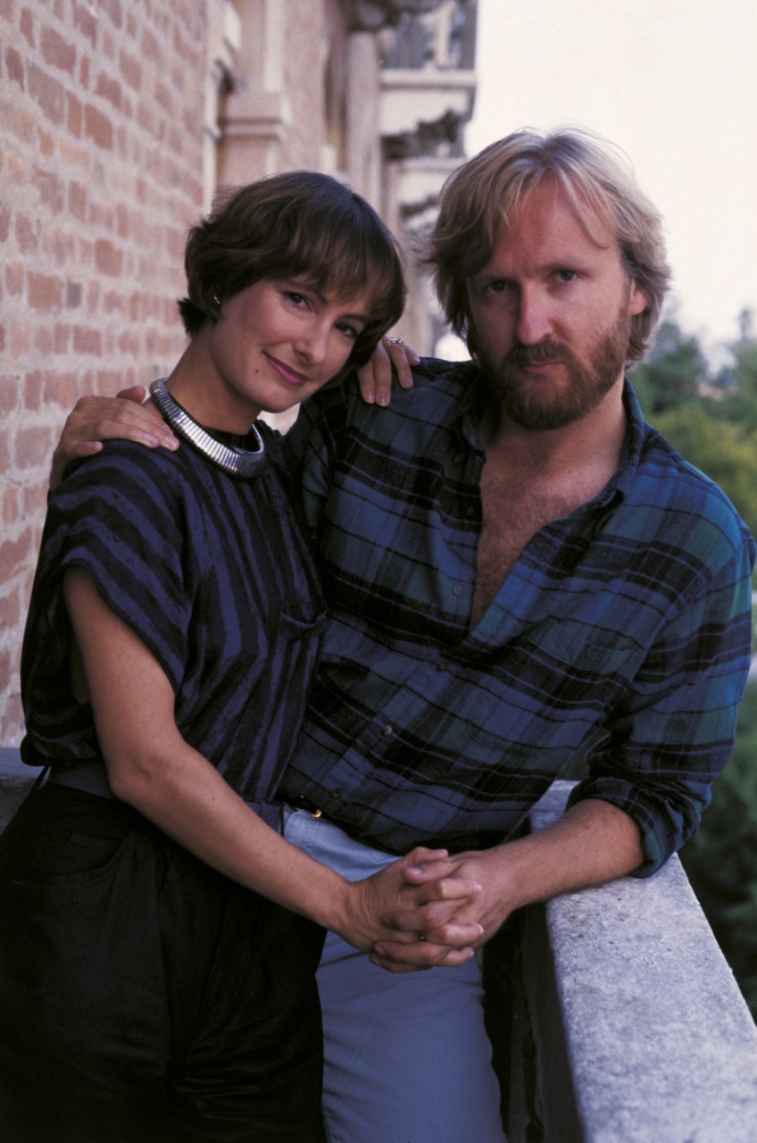 James Cameron junto a Gale Anne Hurd, su ex esposa