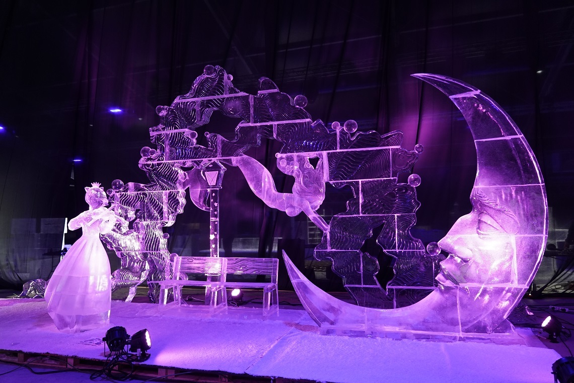 La mayor exposición de esculturas de hielo.