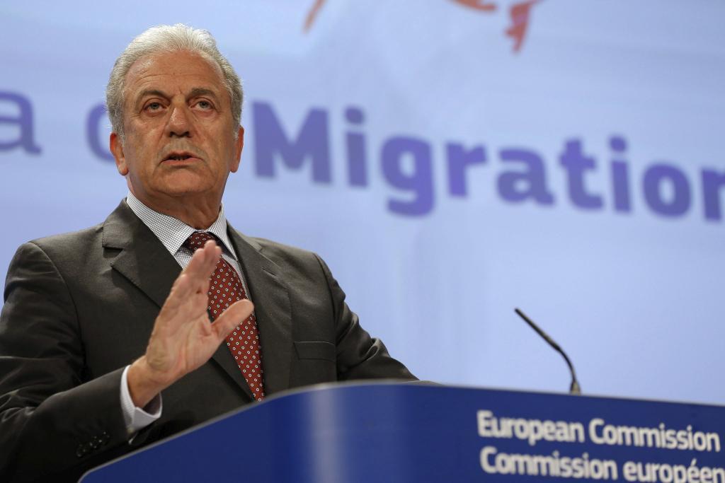 El ex comisario europeo de  Migraciones, Dimitris Avramopoulos.