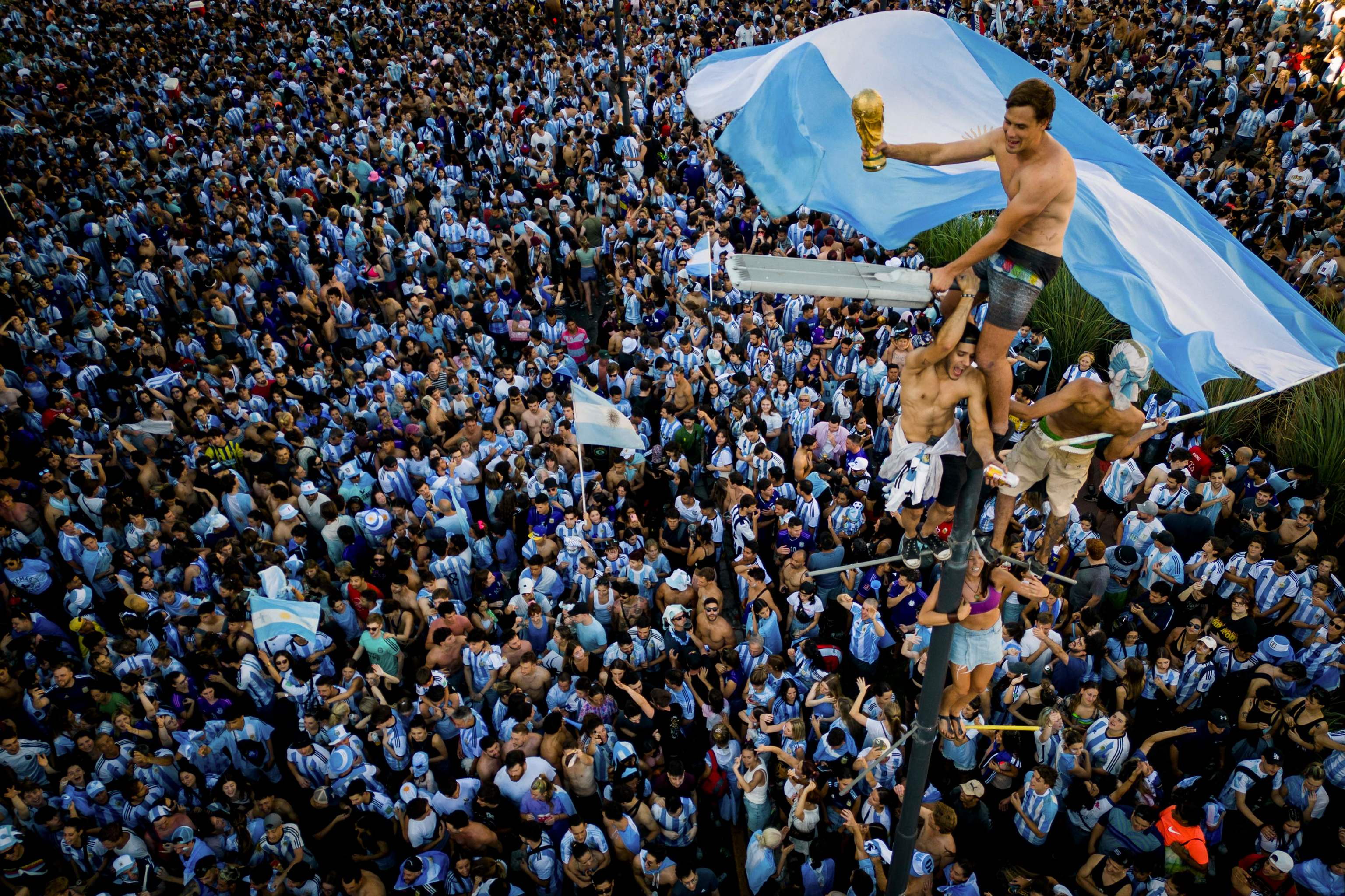 La celebracin de los hinchas argentinos en Buenos Aires