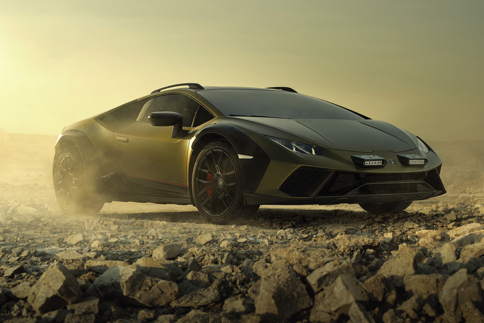 Lamborghini Huracan Starrato: que se acabe la carretera, por favor