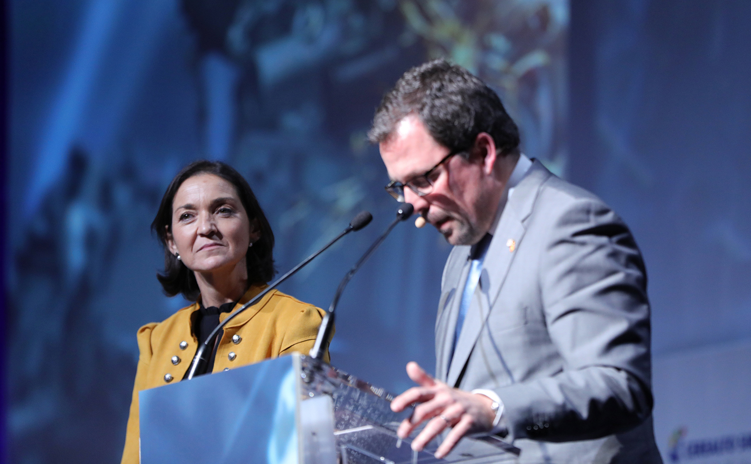 La ministra de Industria, Reyes Maroto, y su hasta ahora secretario general de Industria, Ra