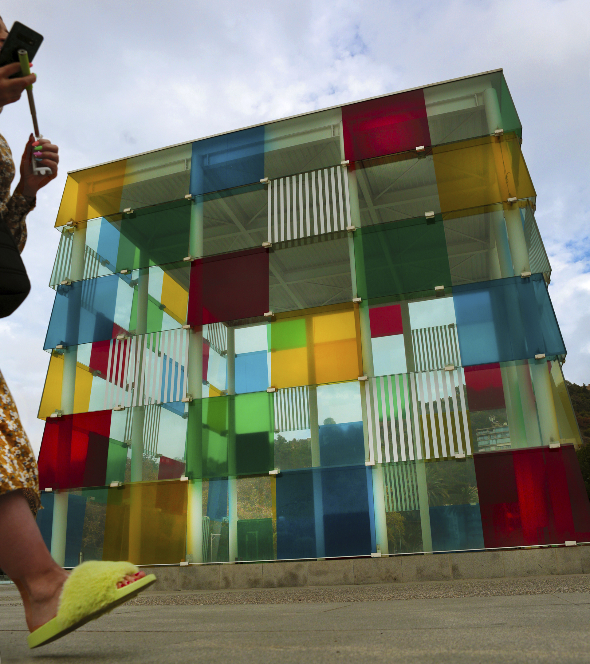 El Cubo, sede del Centro Pompidou.