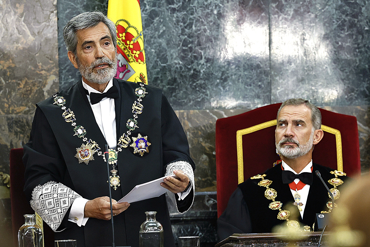 Felipe VI junto a Carlos Lesmes antes de que renunciara al CGPJ