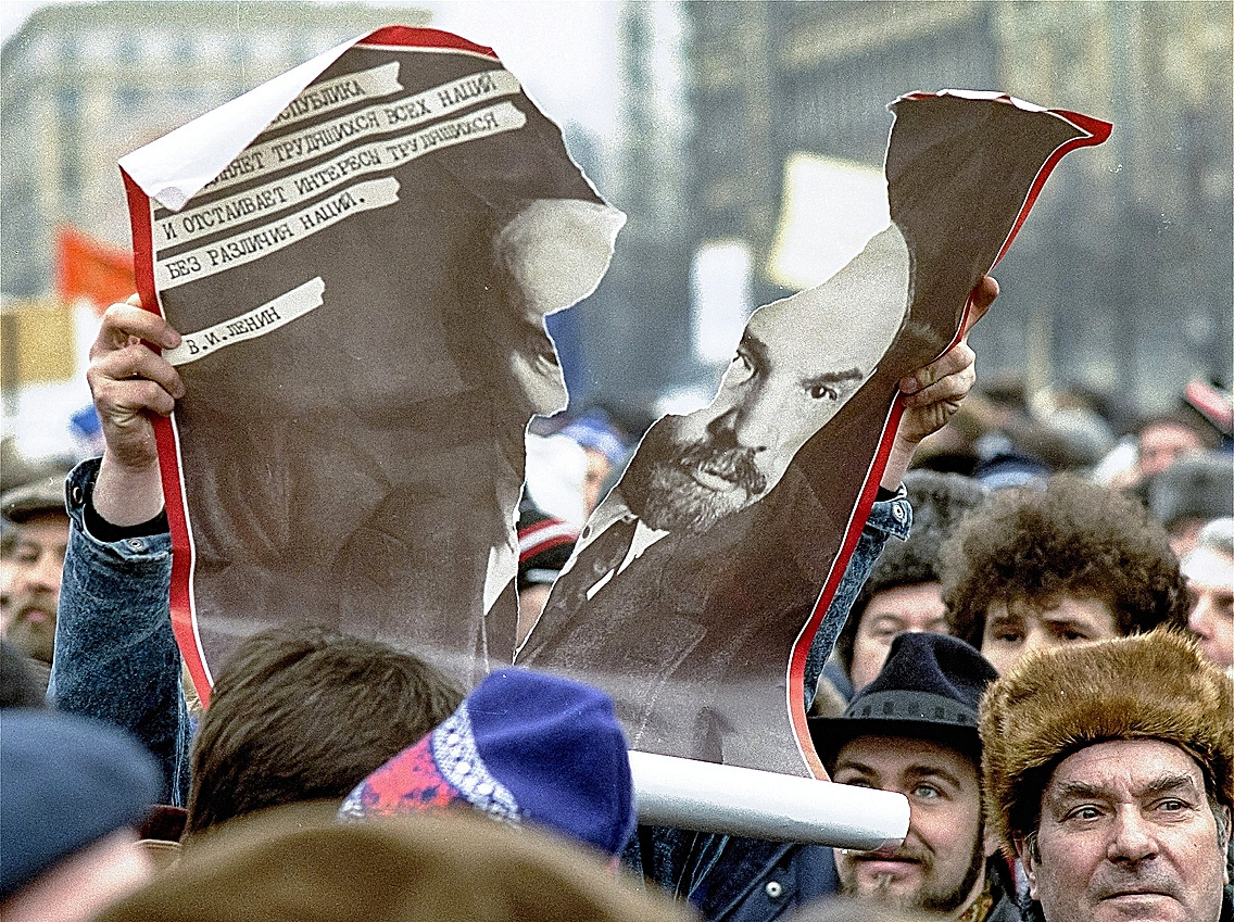 Manifestación prodemocrática en 1990 en Moscú.