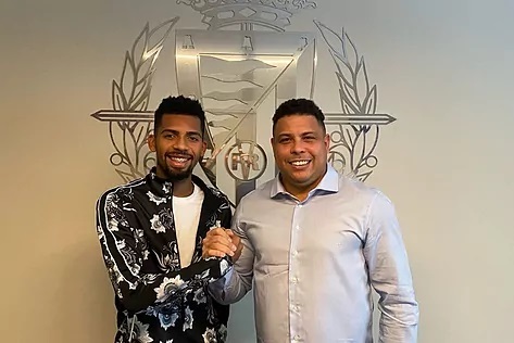 Fernández al ser presentado por el Valladolid