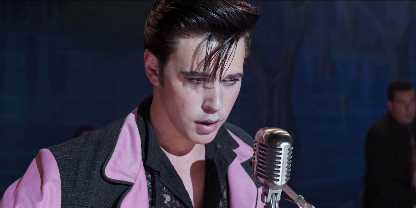 Austin Butler in the role of Elvis