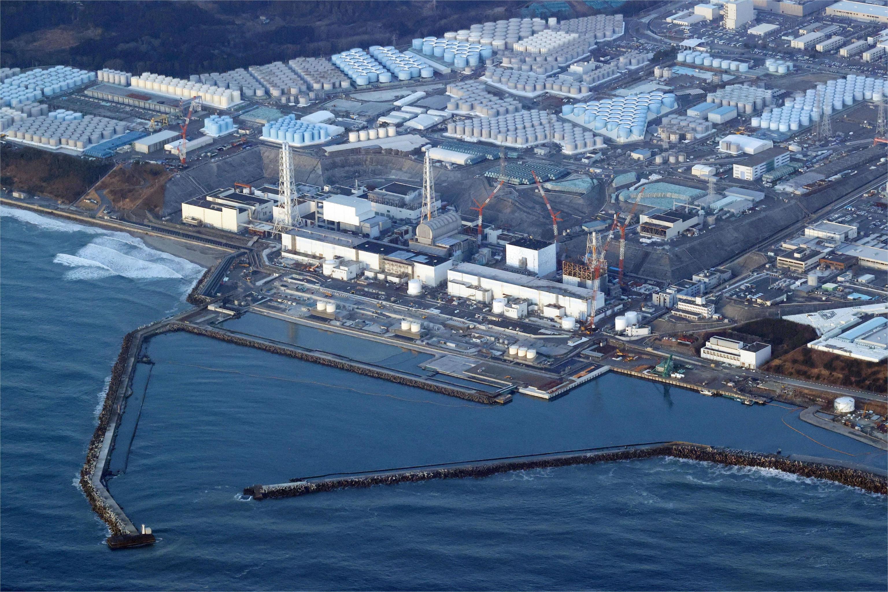 Foto aérea de la central nuclear de Fukushima.