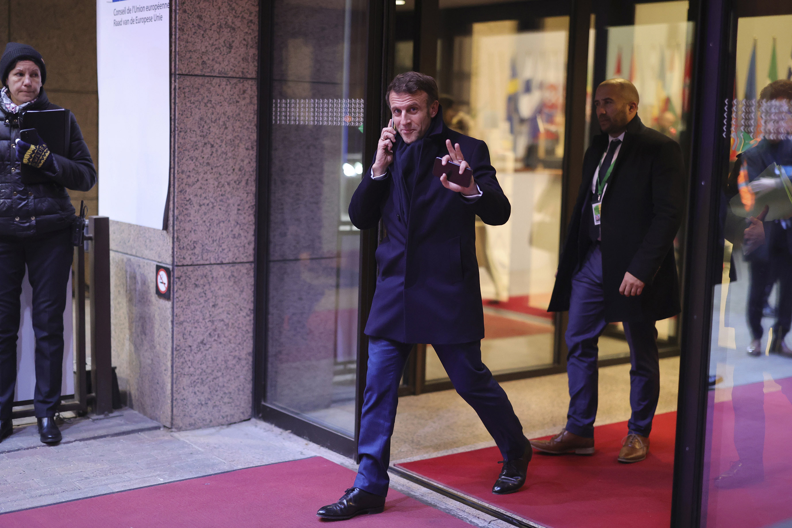 Macron, a su salida de una cumbre europea en Bruselas.