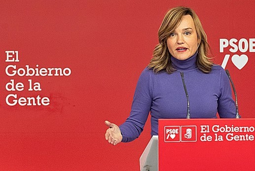 La portavoz del PSOE y ministra de Educacin, Pilar Alegra.