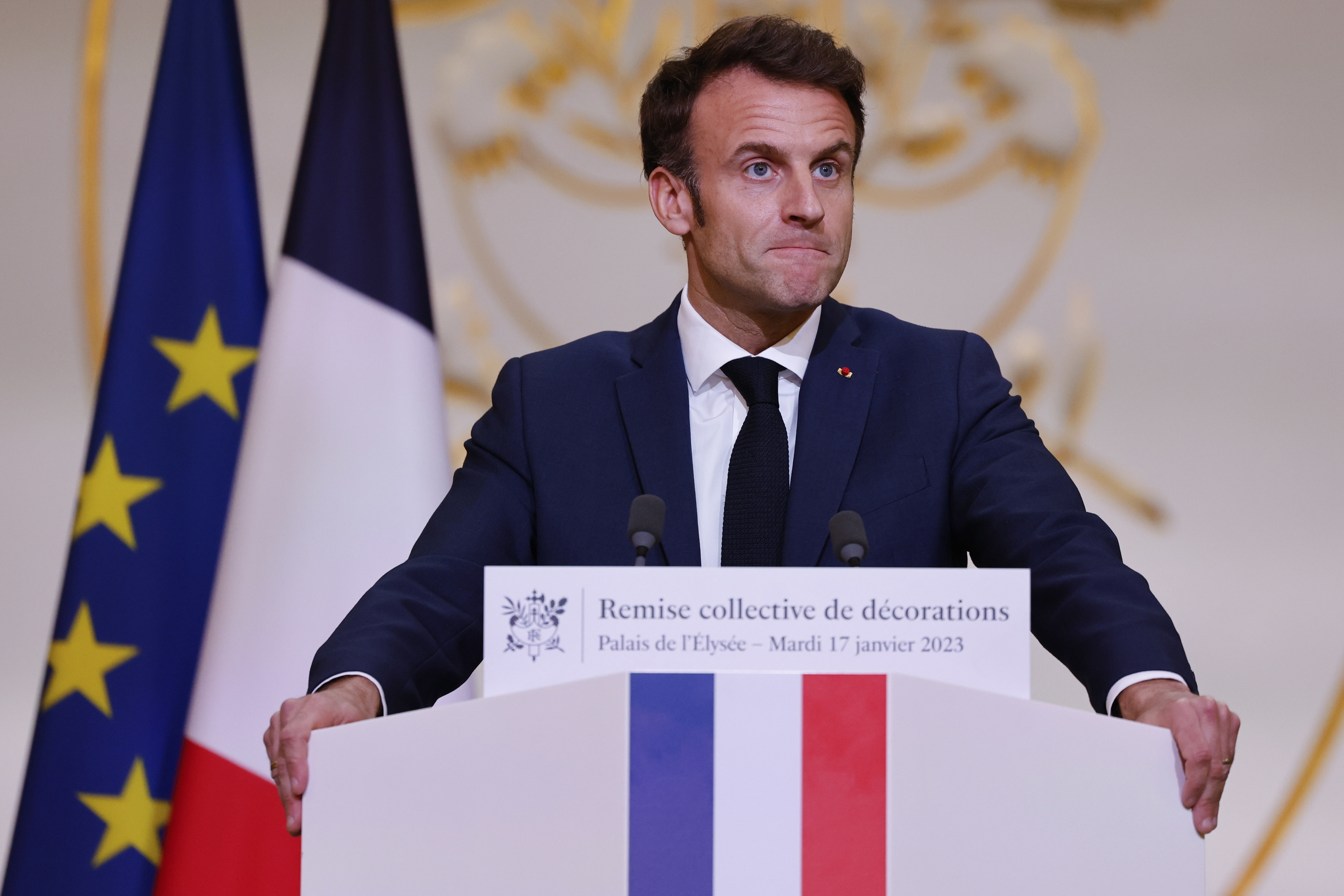 La primera jornada de huelga contra la reforma de las pensiones de Macron amenaza con paralizar Francia