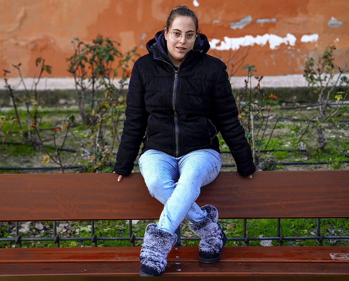 Ángela Pérez, a sus 28 años, busca trabajo en Mediación Comunicativa, aunque también se ha formado en Administración.