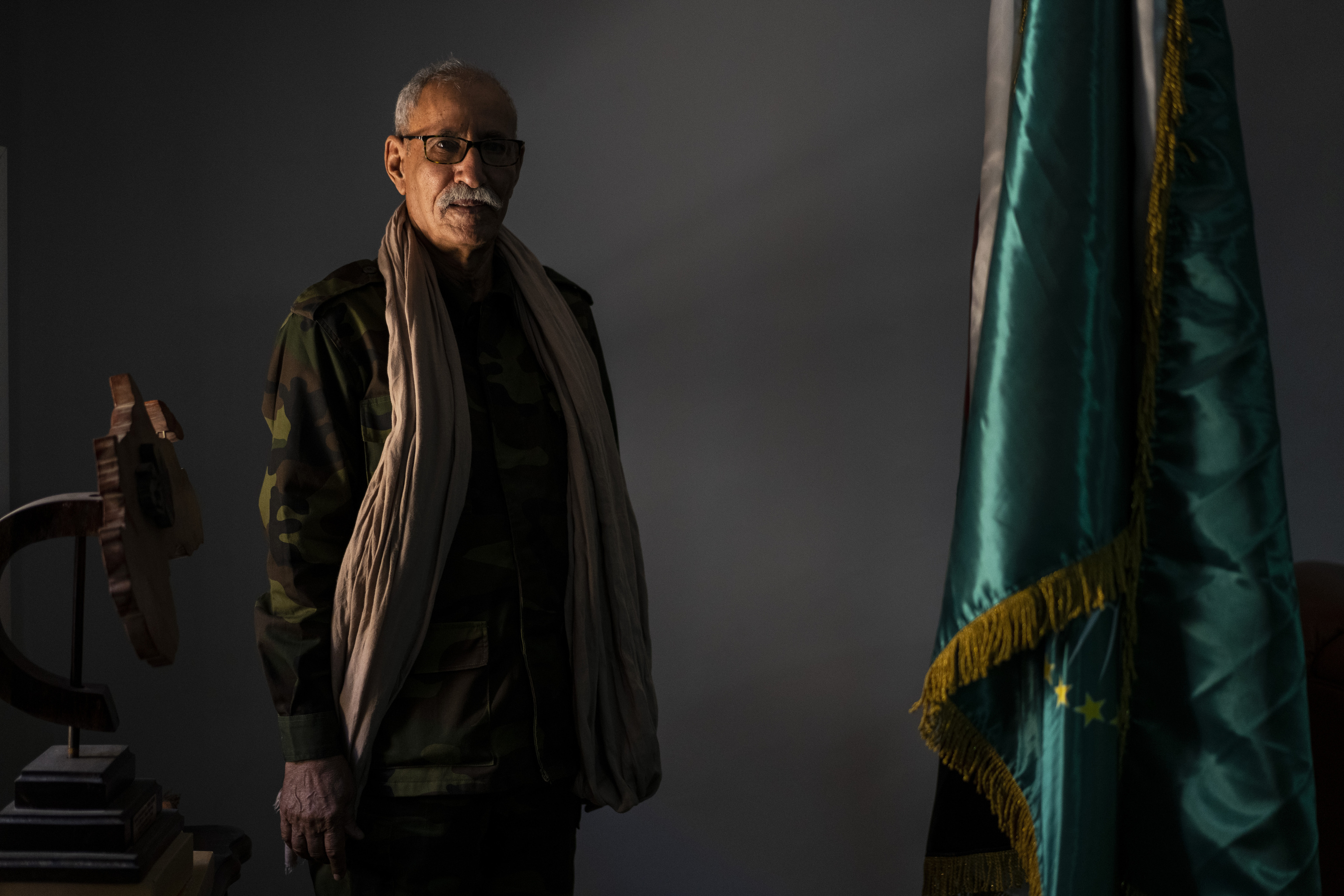 El Frente Polisario se aferra a su ‘vieja guardia’ en tiempos de guerra y reelige a Brahim Ghali como líder
