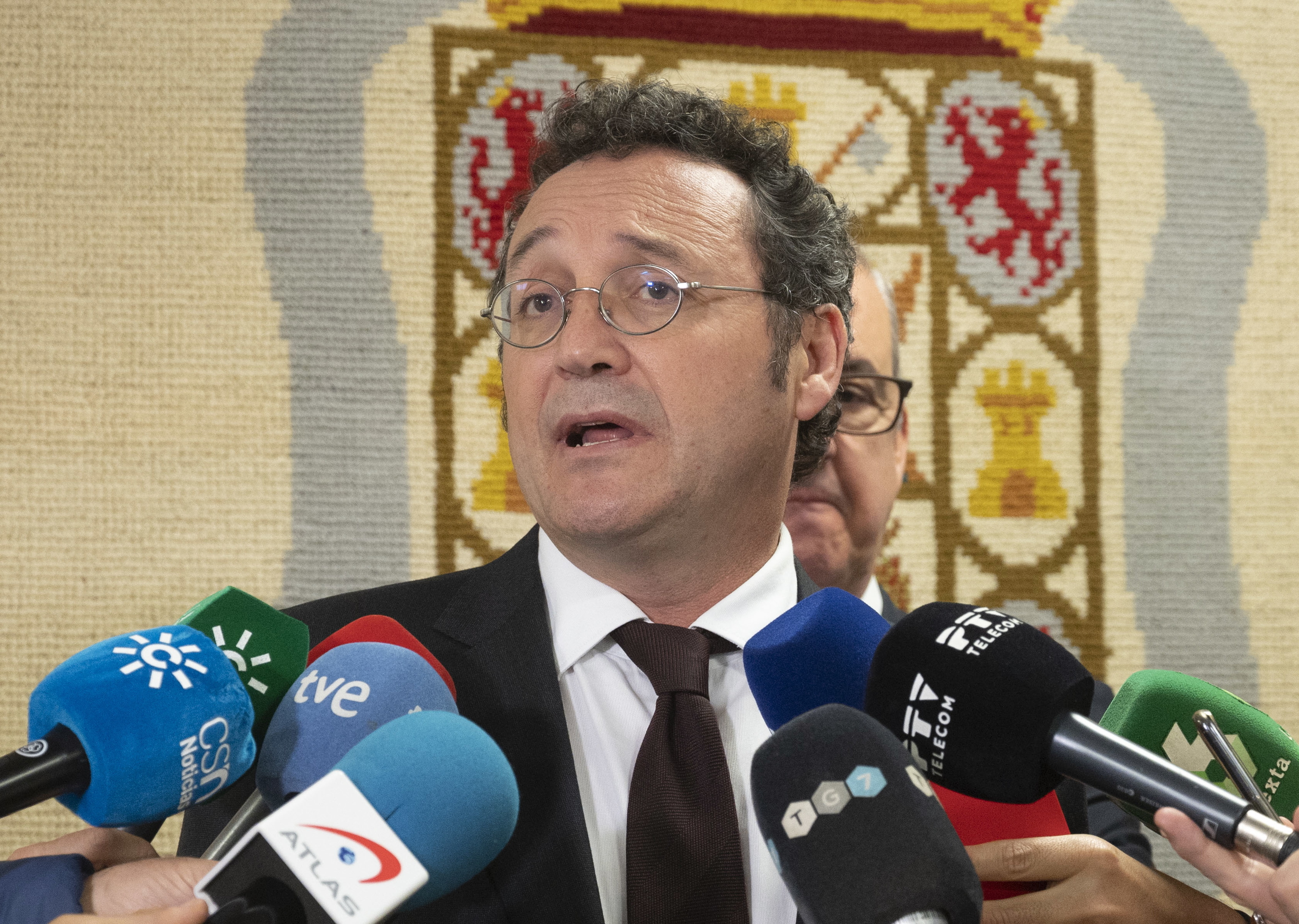Álvaro García Ortiz, fiscal general del Estado, responde a la prensa en un acto en Granada.