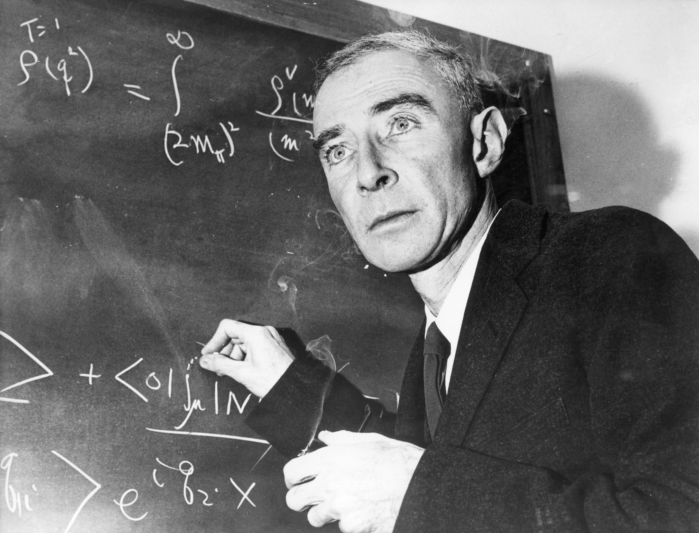 El físico estadounidense Robert Oppenheimer.