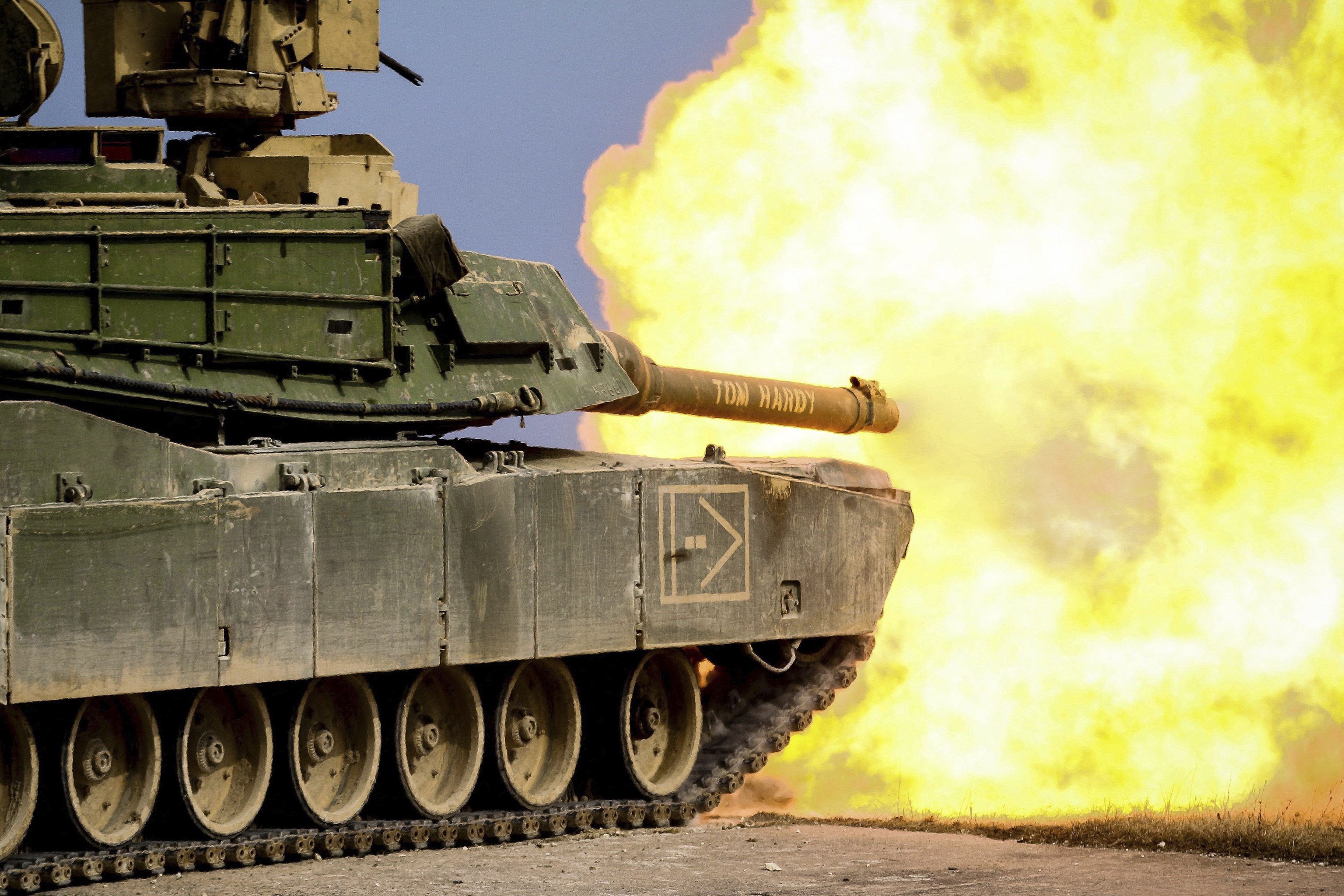 Los tanques occidentales que pueden cambiar la guerra: 100 blindados para romper la defensa rusa