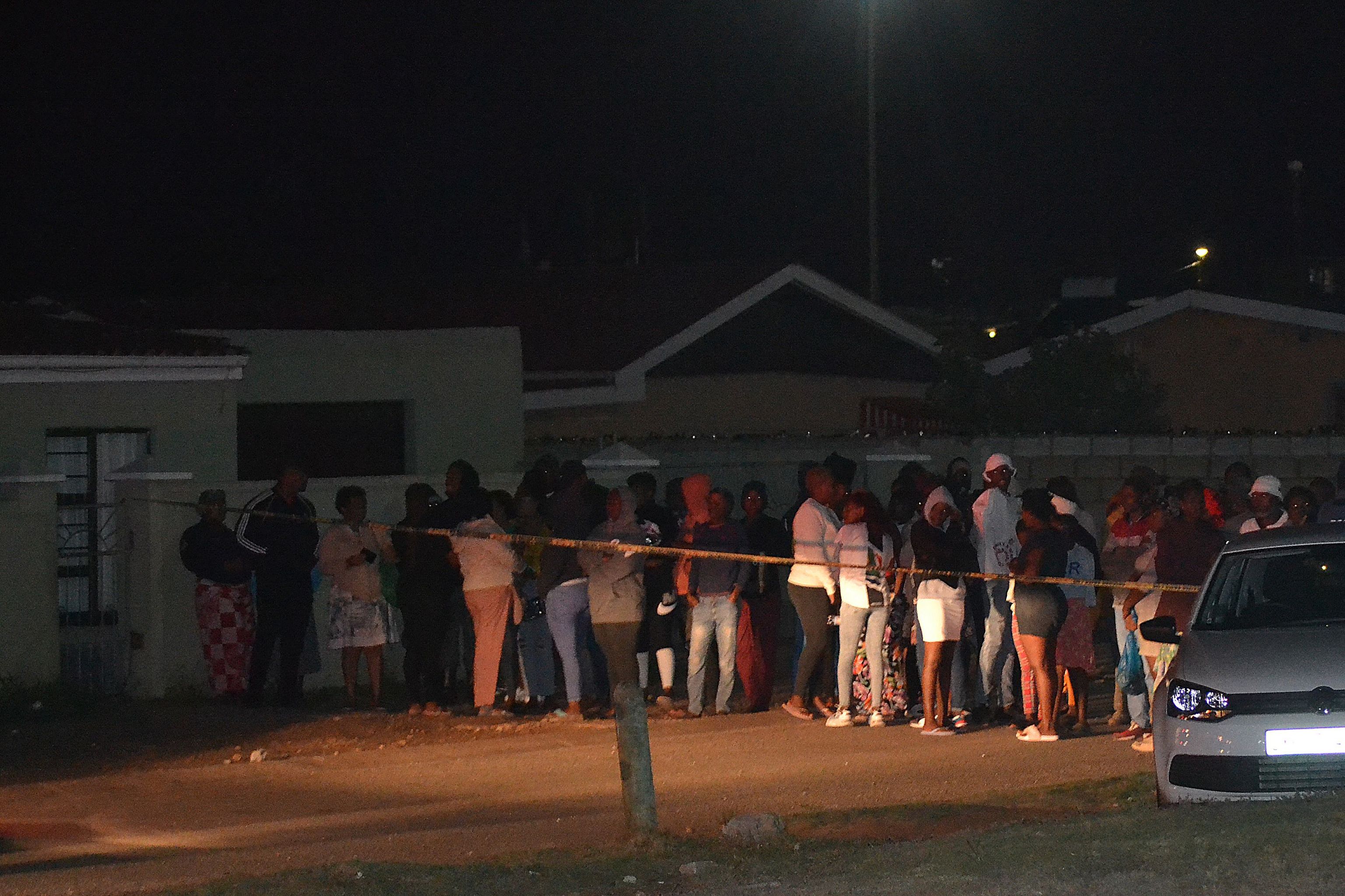 Ocho muertos y tres heridos en un tiroteo «indiscriminado» durante una fiesta de cumpleaños en Sudáfrica