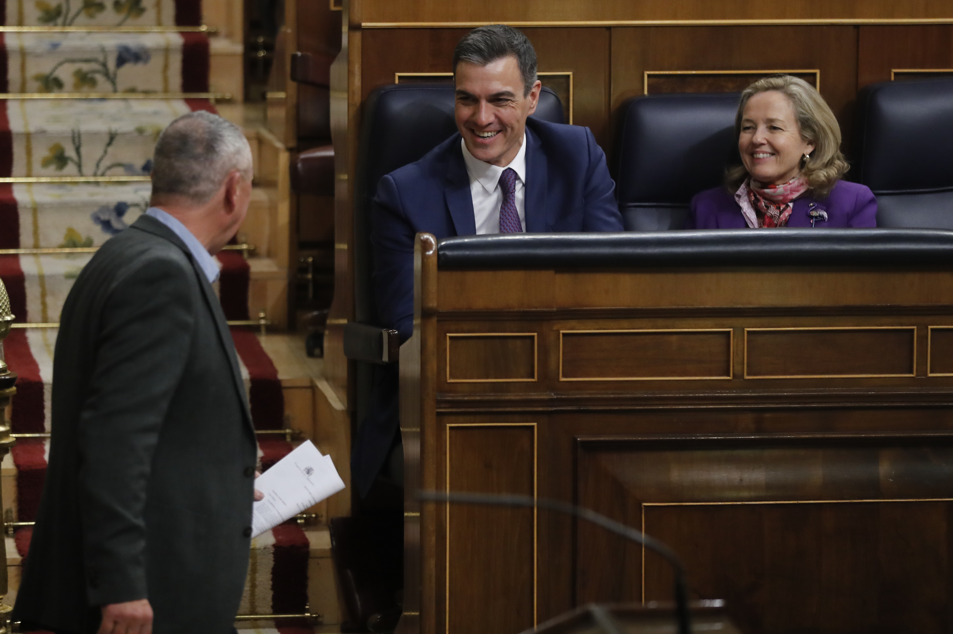 Pedro Sánchez, presidente del Gobierno, y Nadia Calviño, vicepresidenta primera y ministra de Asuntos Económicos