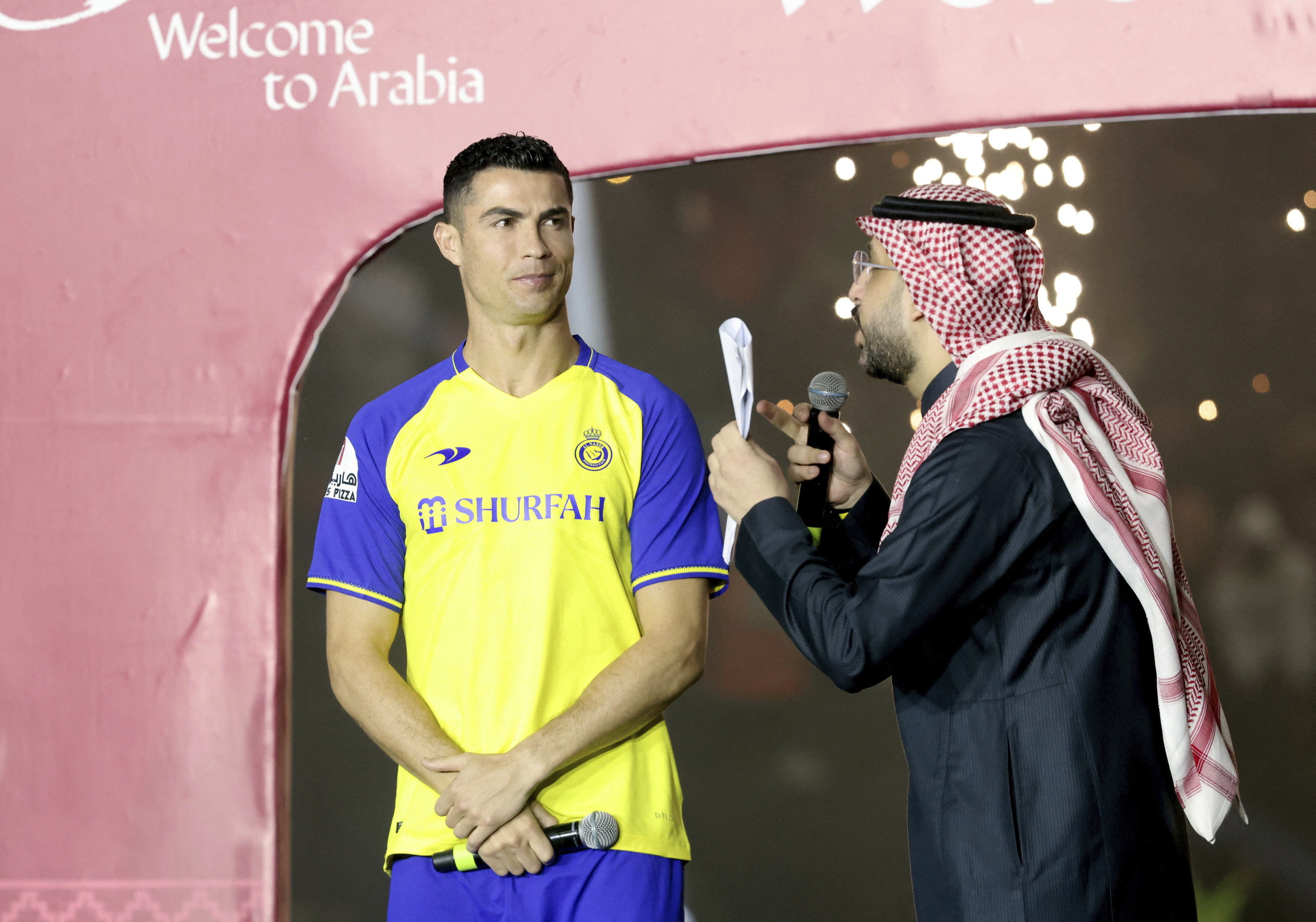 Cristiano Ronaldo durante su presentación como futbolista del Al-Nassr.