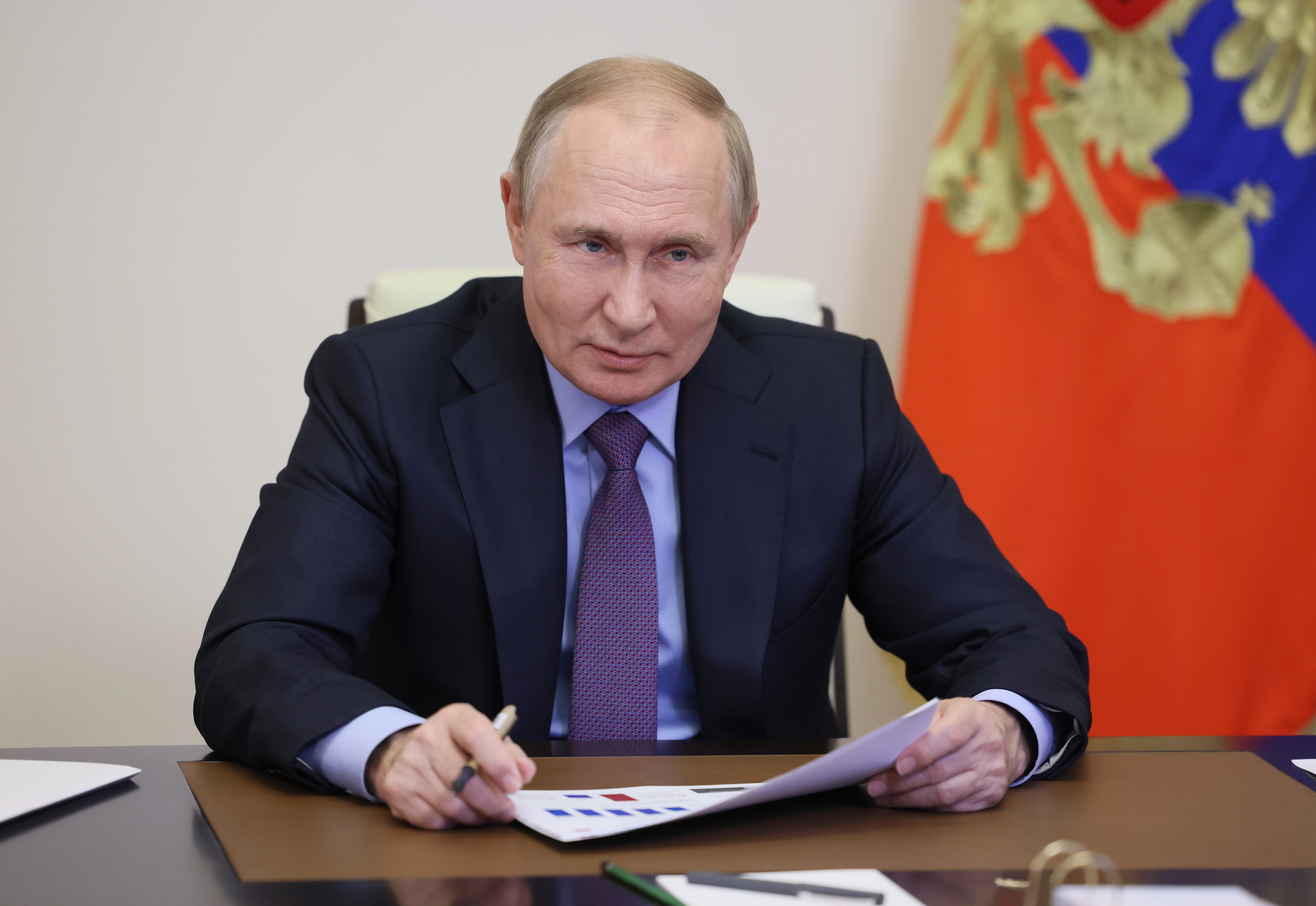 Putin aprueba la creación de centros de entrenamiento militar con Bielorrusia