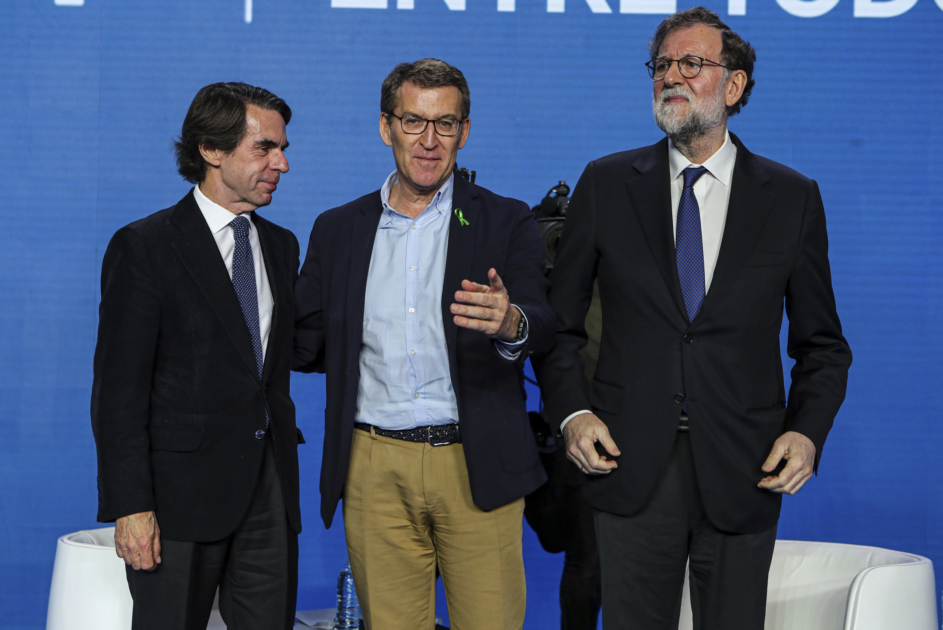Desde la izda.: Jose Mara Aznar, Alberto Nez Feijo y Mariano Rajoy.