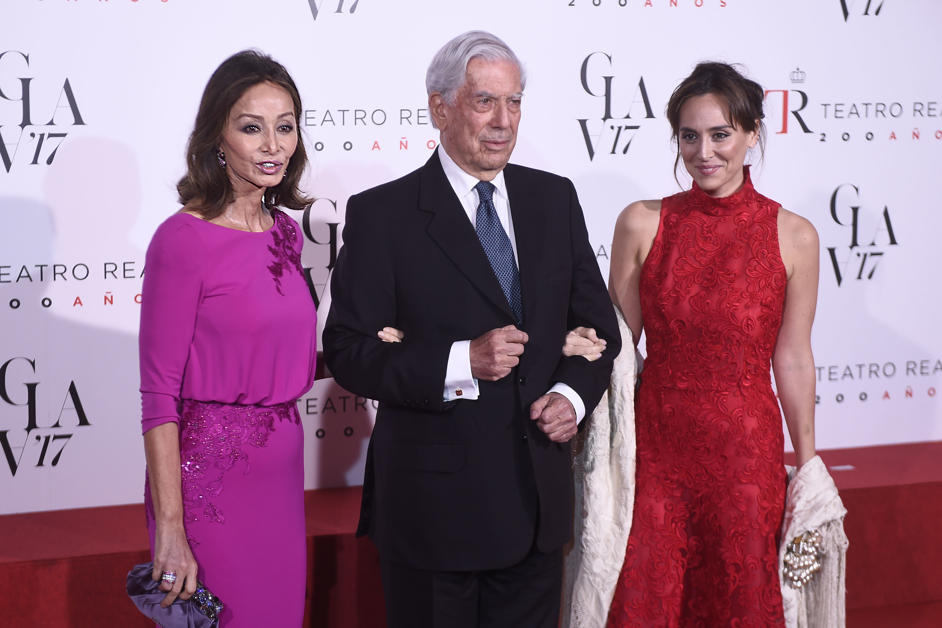Isabel Preysler, Mario Vargas Llosa y Tamara Falc