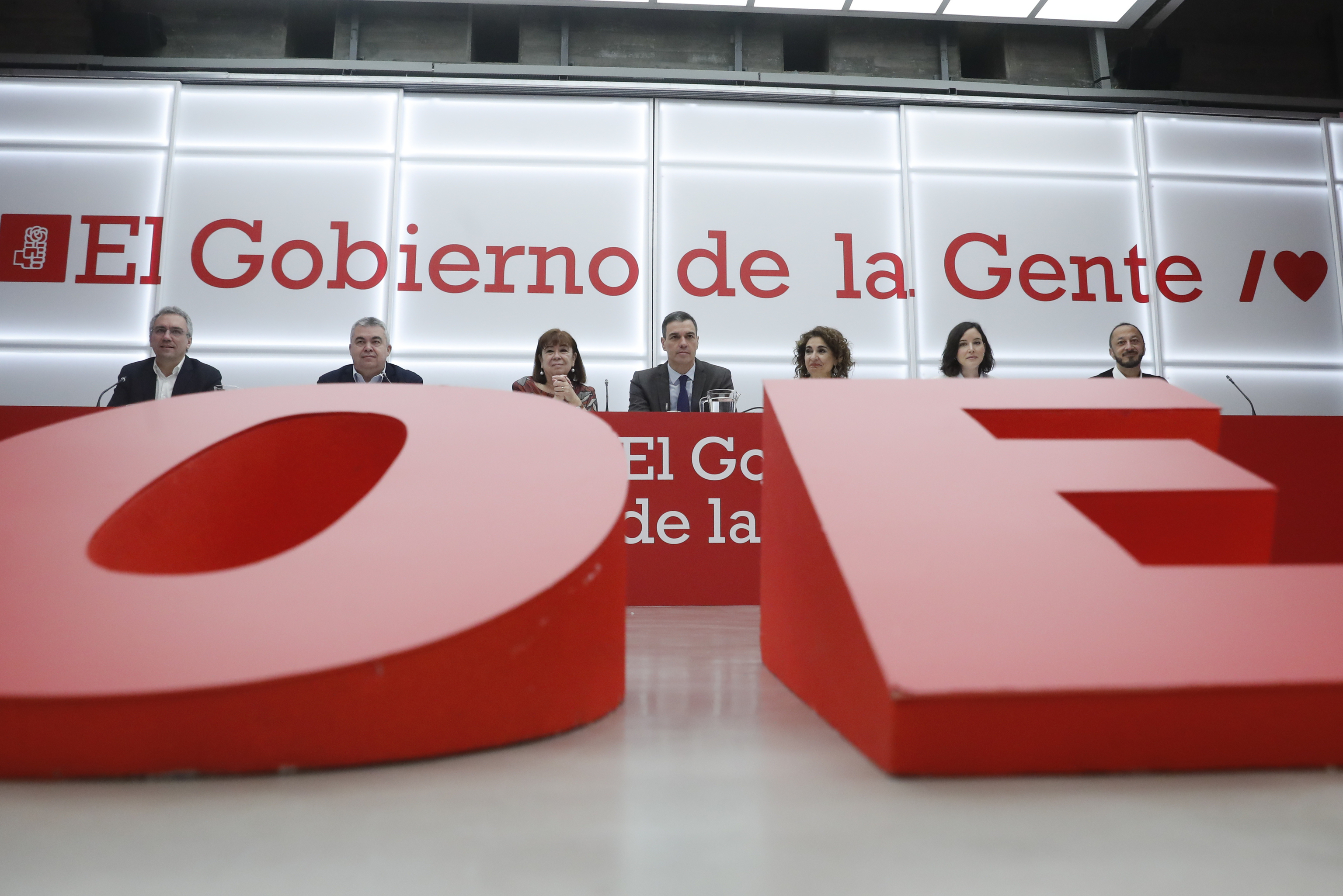 Pedro Snchez, al inicio la reunin de la Ejecutiva Federal del PSOE, el lunes, en Madrid.