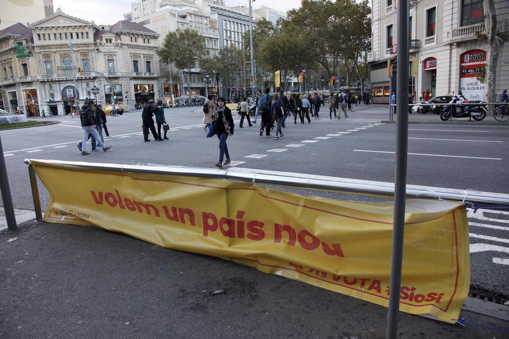 Cartel a favor de la consulta independentista en Catalua en 2014.
