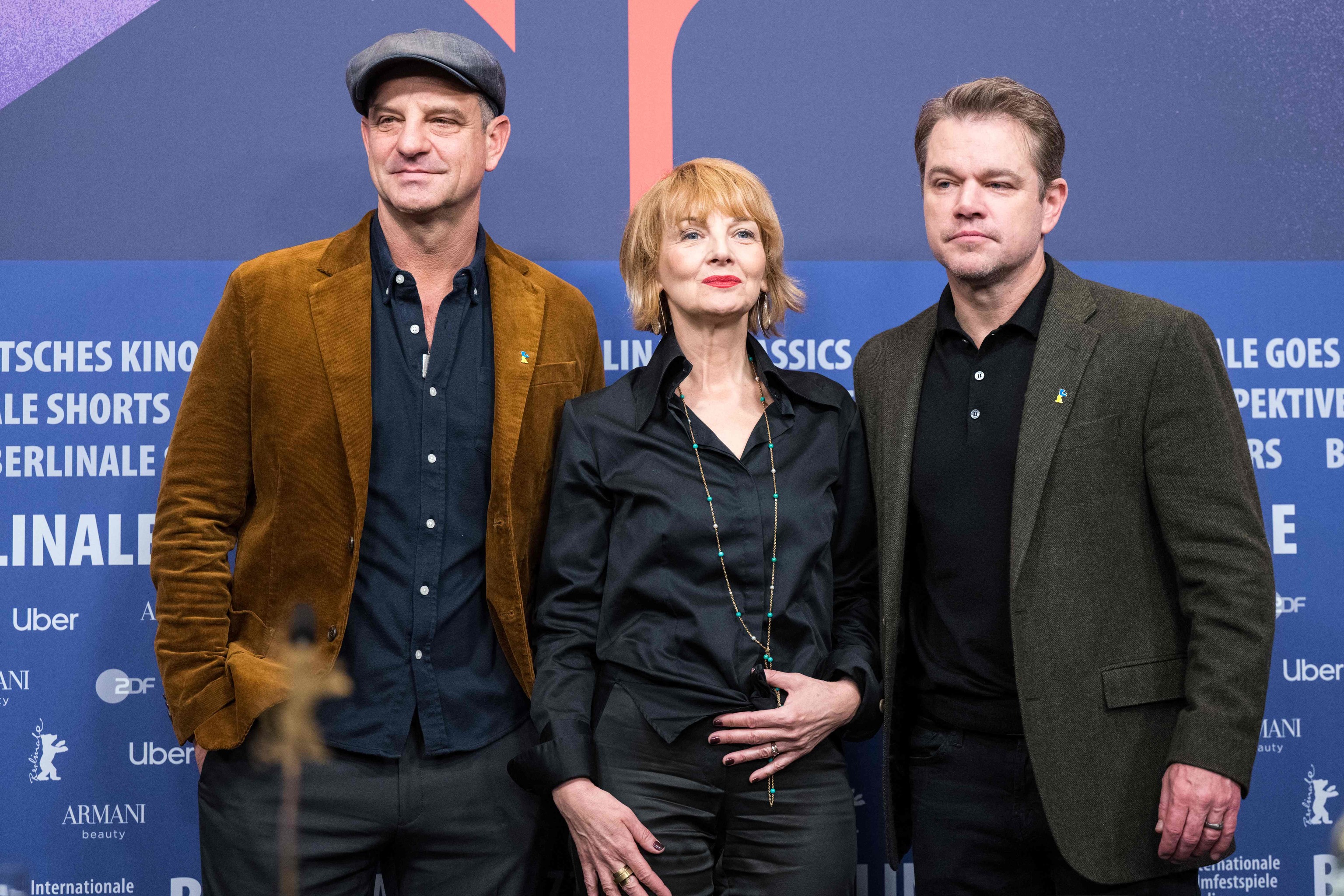 El director de 'Kiss the future' Nenad Cicin-Sain, Vesna Andree Zaimovic y el productor Matt Damon.