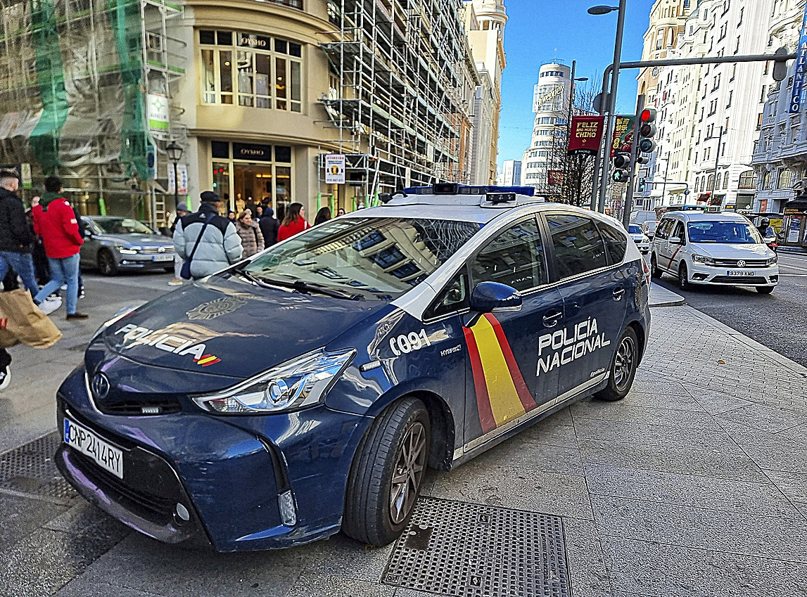 Un coche de la Policía Nacional en Madrid.