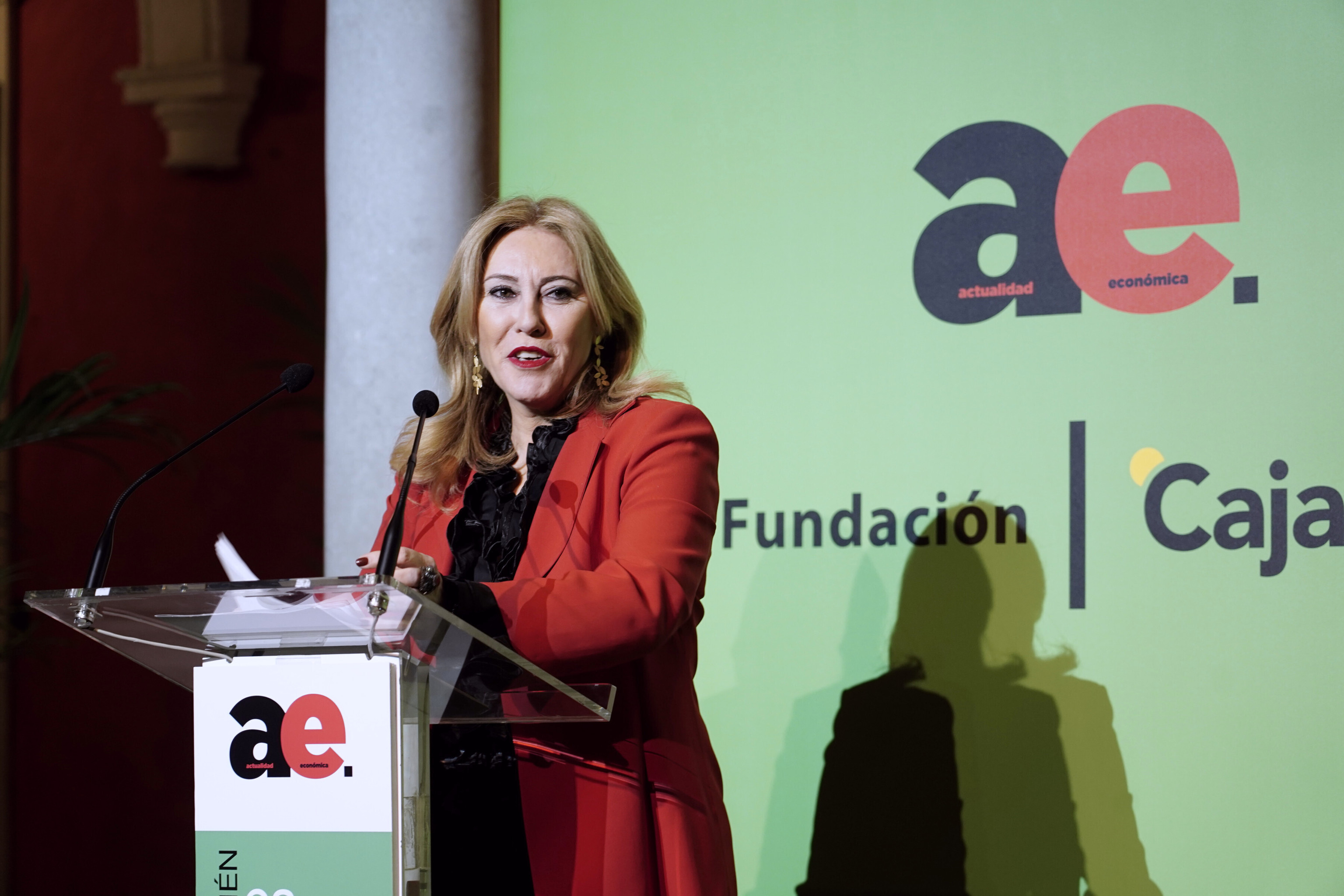 La consejera de Economa, Hacienda y Fondos Europeos, Carolina Espaa, en un acto de 'Actualidad Econmica', la revista de EL MUNDO.