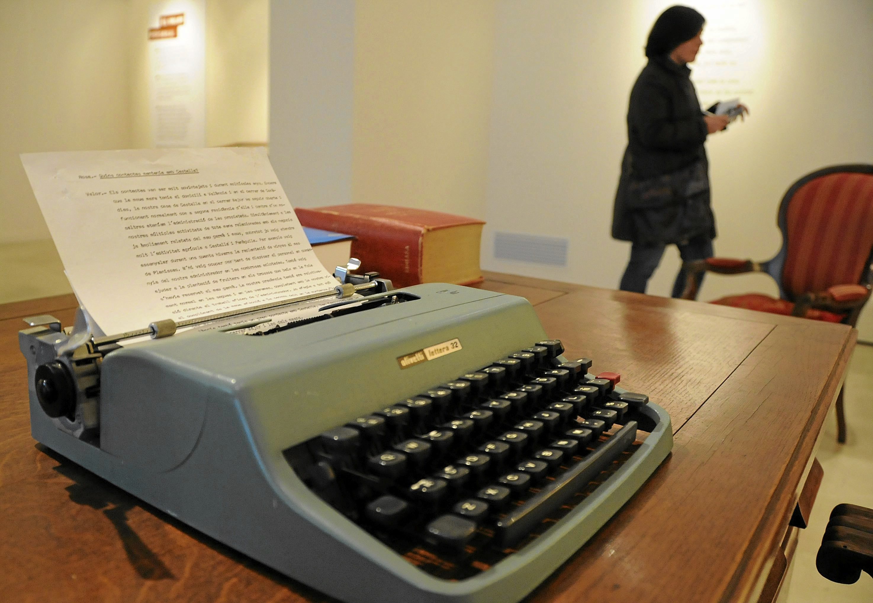 Quién fue y cómo vivió Olivetti, el inventor de la famosa máquina de  escribir
