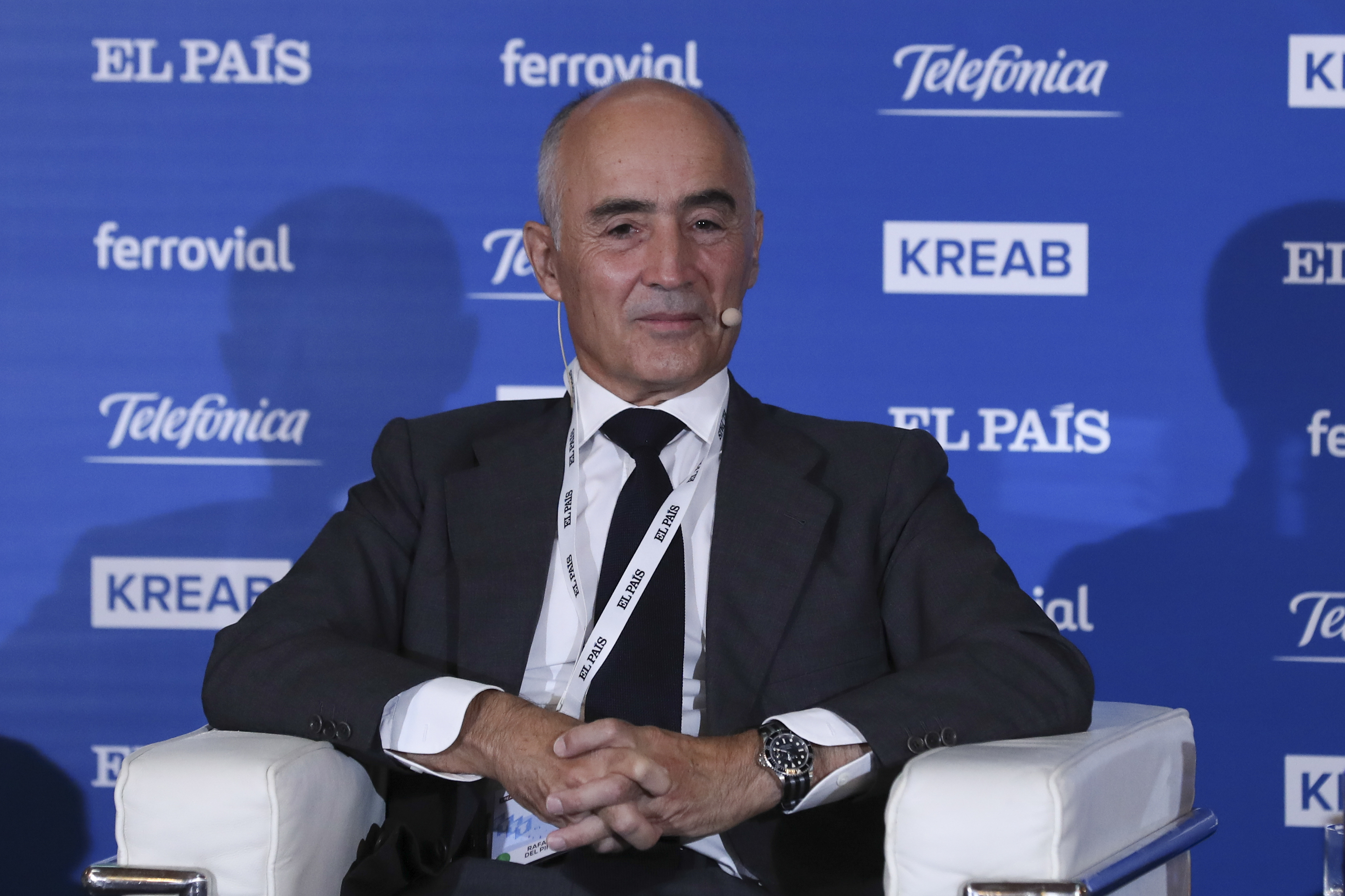 Rafael del Pino, presidente de Ferrovial durante una rueda de prensa en 2019