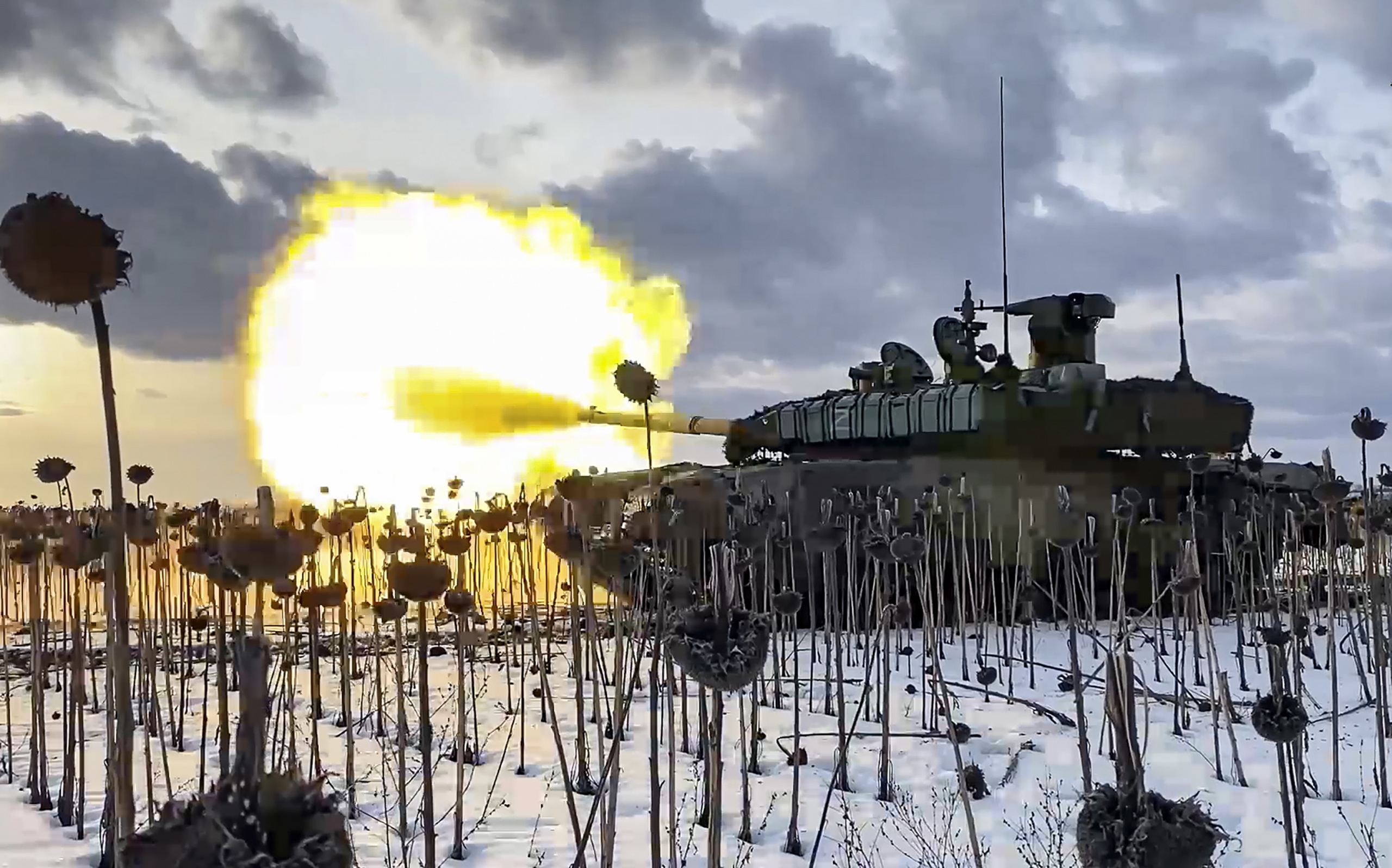 Carro de combate ruso T-90 en la región de Donetsk.