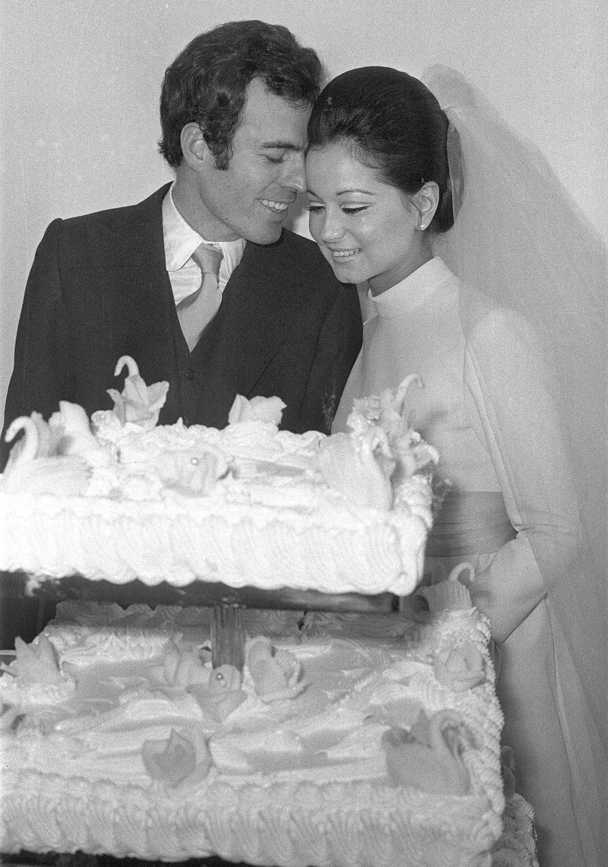 Julio Iglesias e Isabel Preysler, en su boda