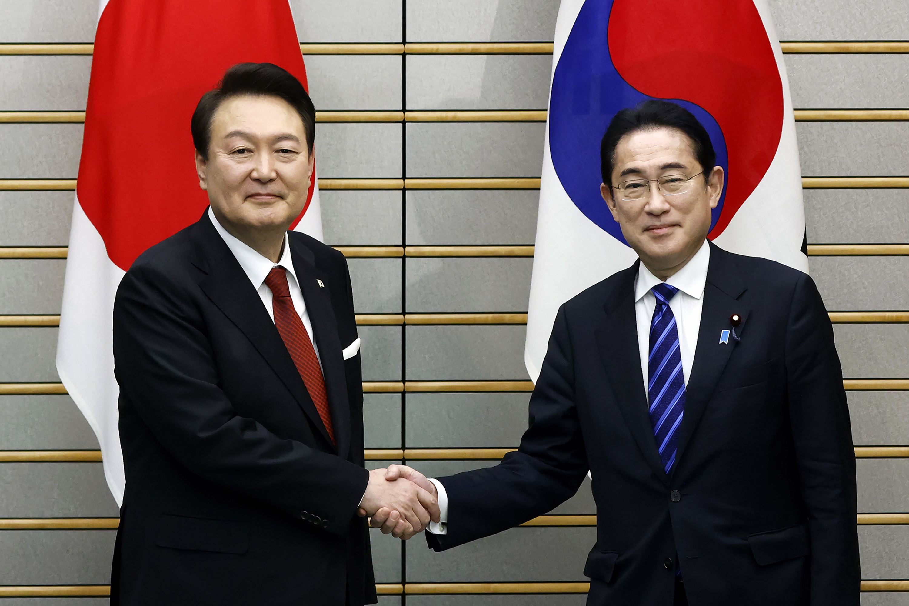 Los presidentes de Corea del Sur y de Japón, en Tokio.