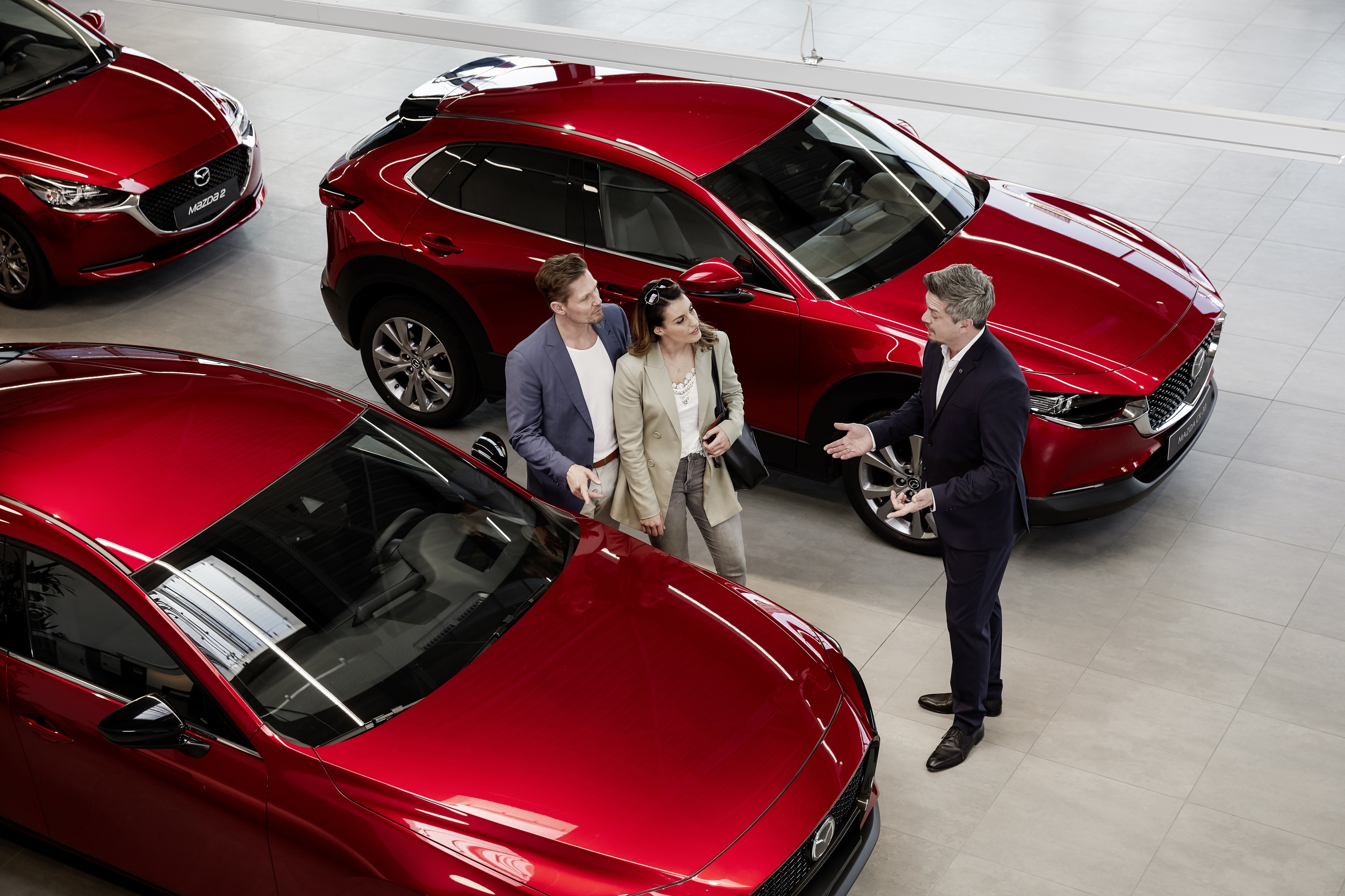 El Mazda CX-60 contribuye a una rentabilidad récord de los concesionarios de la marca