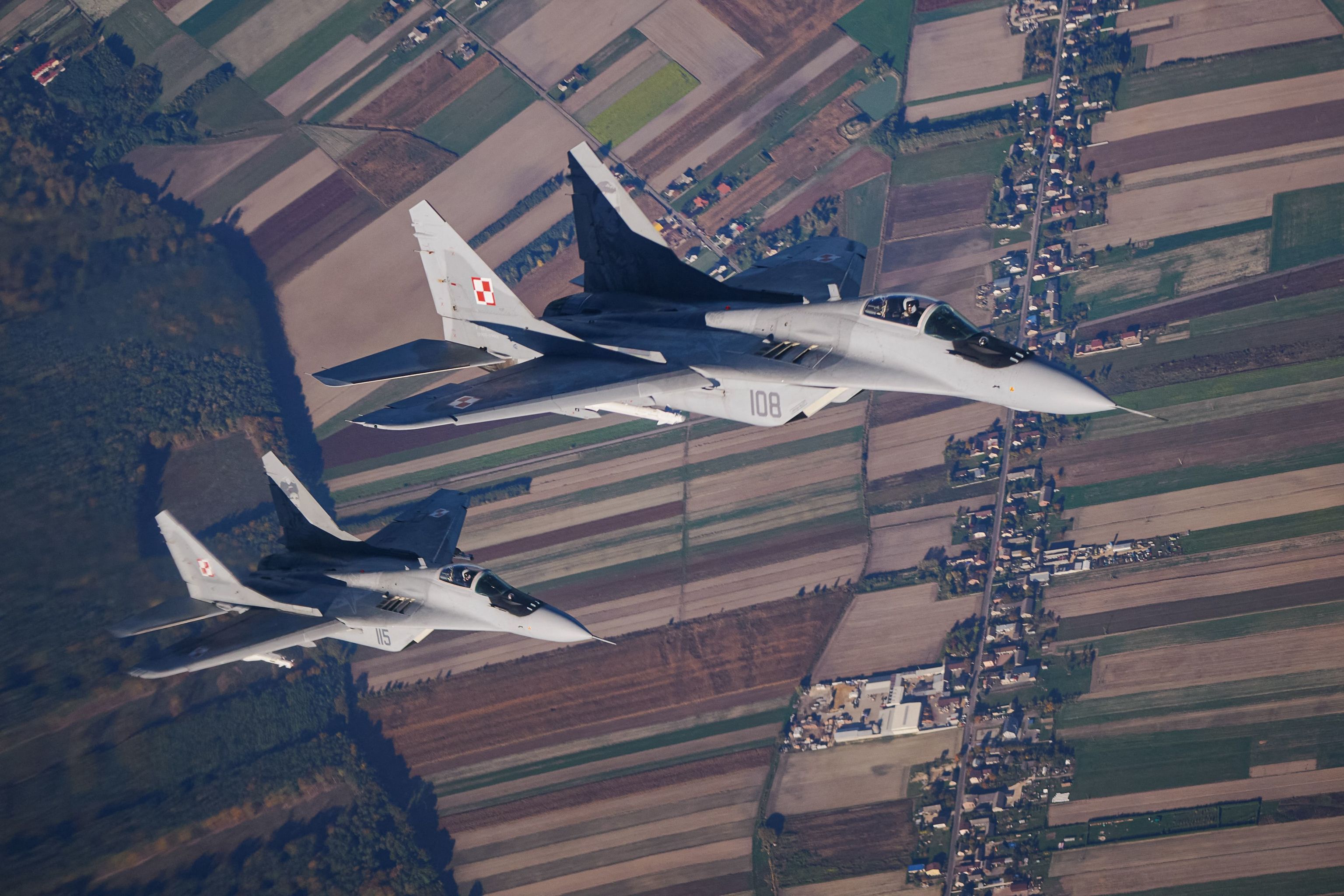 Polonia enviará cazas MiG29 a Ucrania