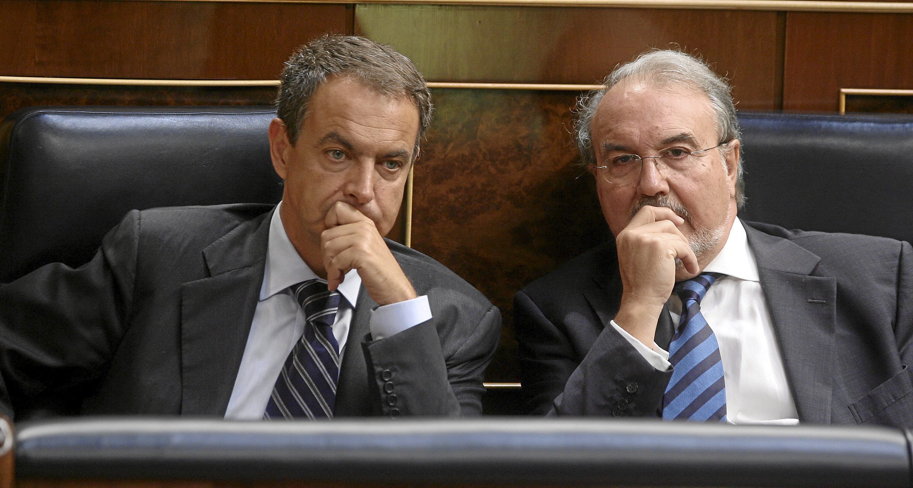 Pedro Solbes con José Luis Rodríguez Zapatero.