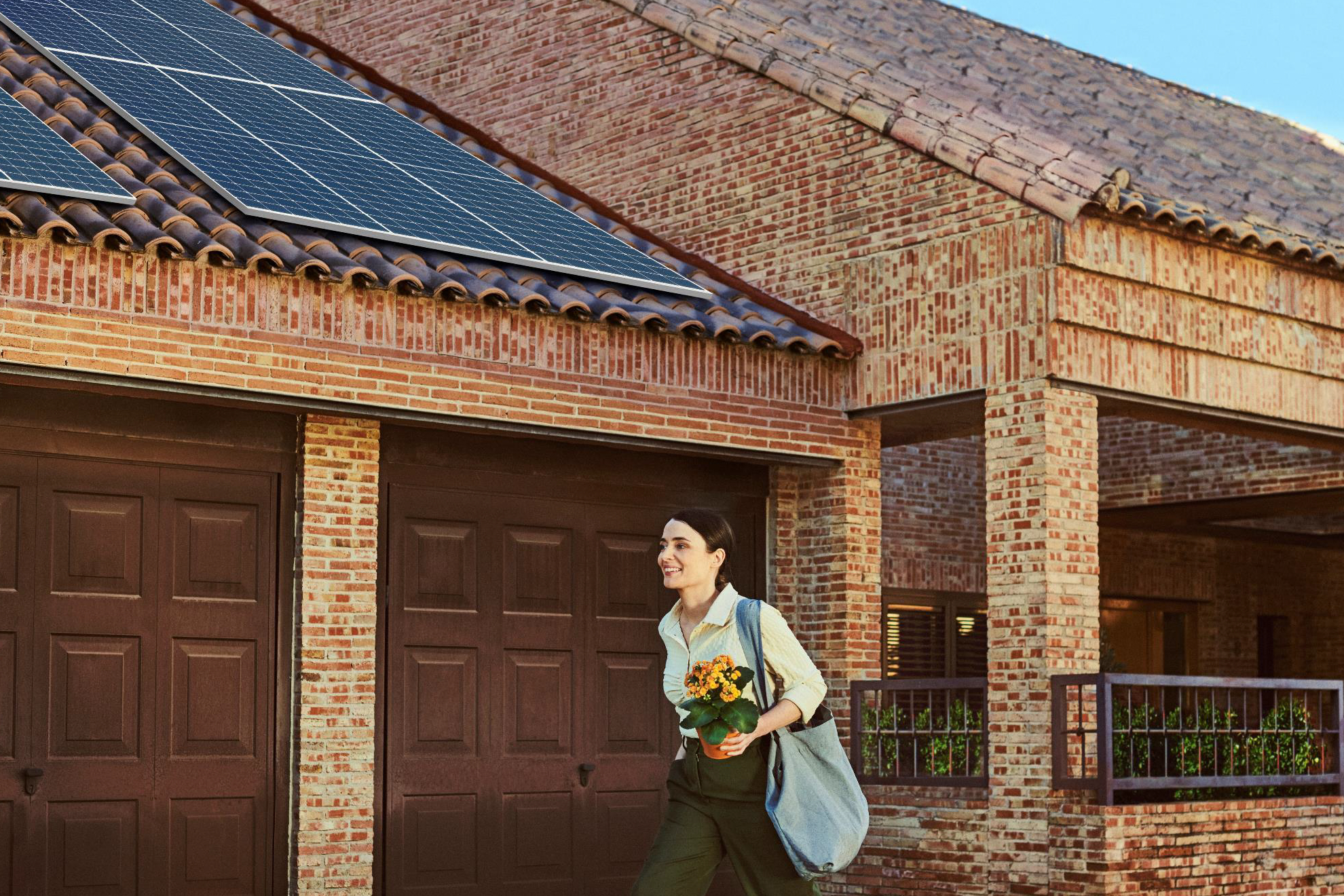 Iberdrola ofrece su solución de autoconsumo, Smart Solar, tanto para comunidades de propietarios como vivienda unifamiliar
