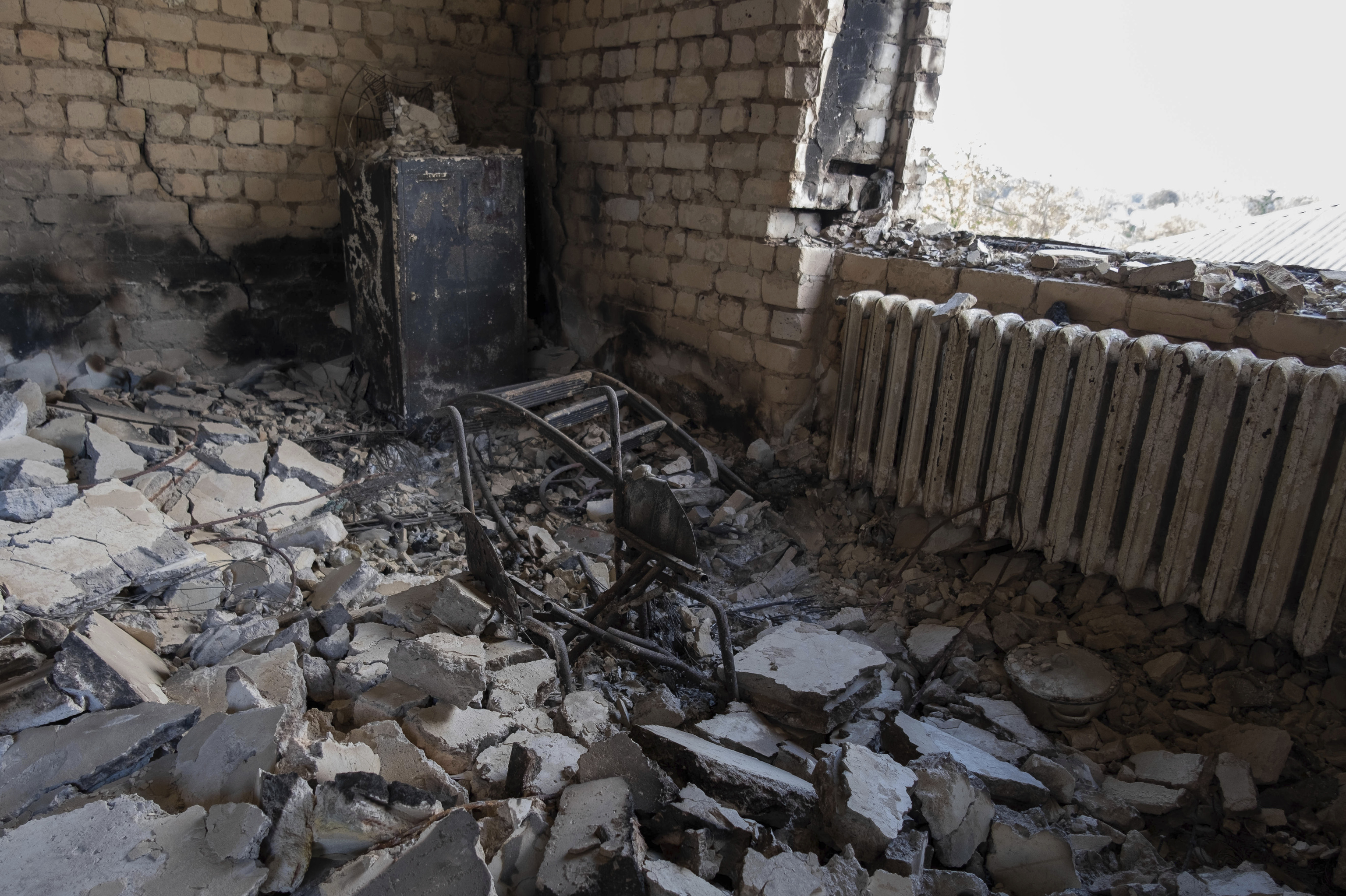 Human Rights Watch documenta un ataque ruso que mató a 44 civiles en Izium en marzo de 2022