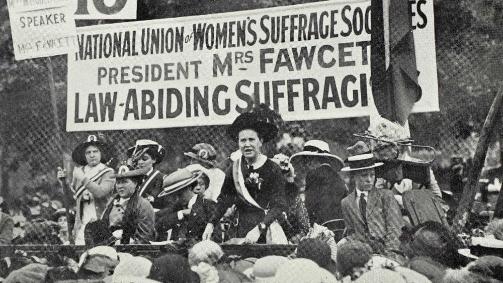 Ethel Smyth, durante una manifestacin sufragista.