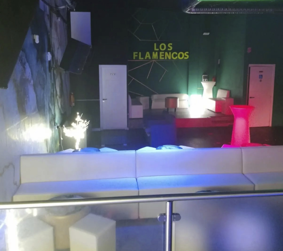 Interior de la discoteca que ha clausurado el Ayuntamiento de Madrid esta semana.