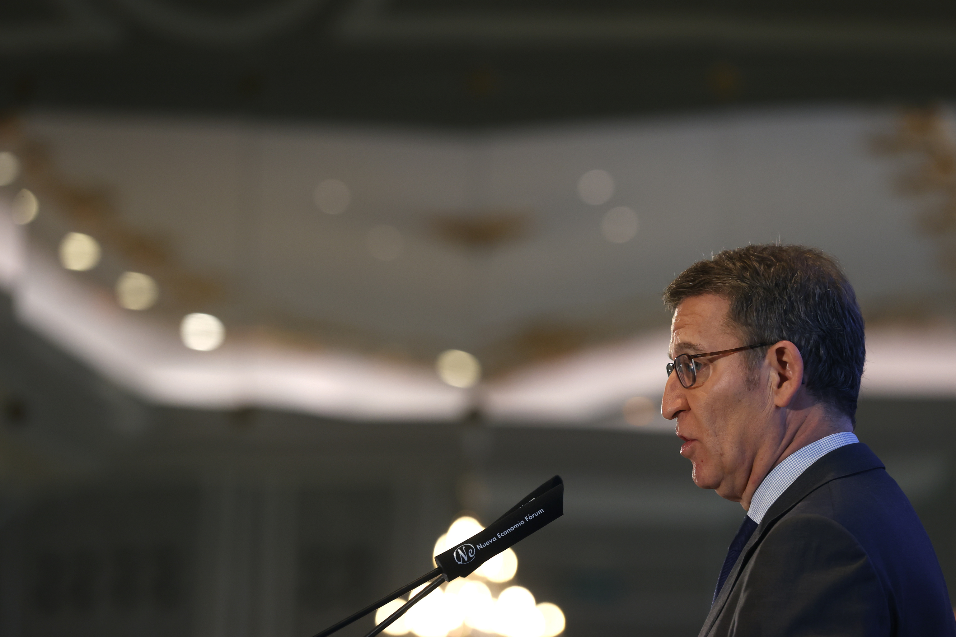 El líder del PP, Alberto Núñez Feijóo, este lunes en el Foro de la Nueva Economía