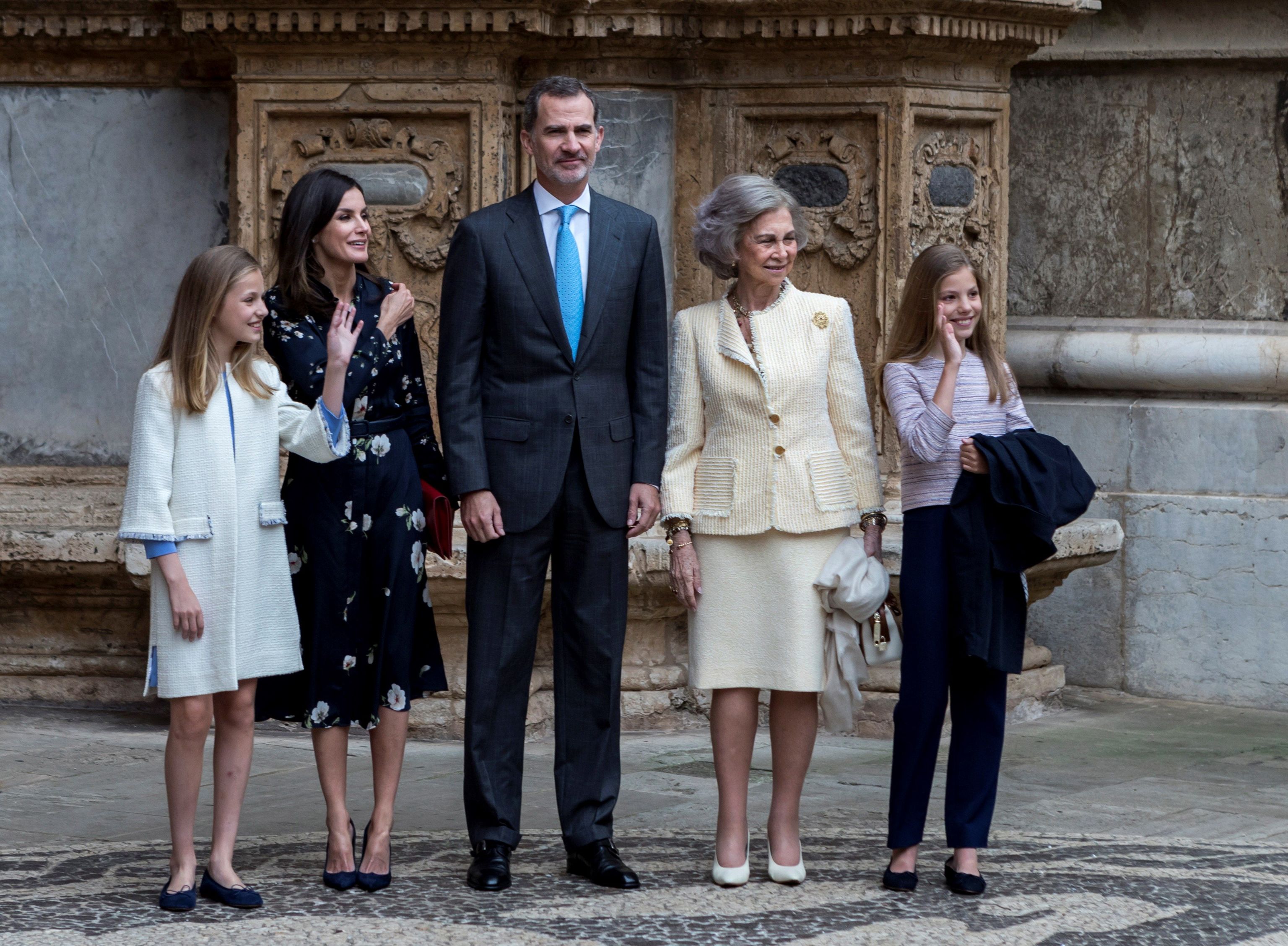 Felipe y Letizia: sus católicas majestades se inhiben de la Semana