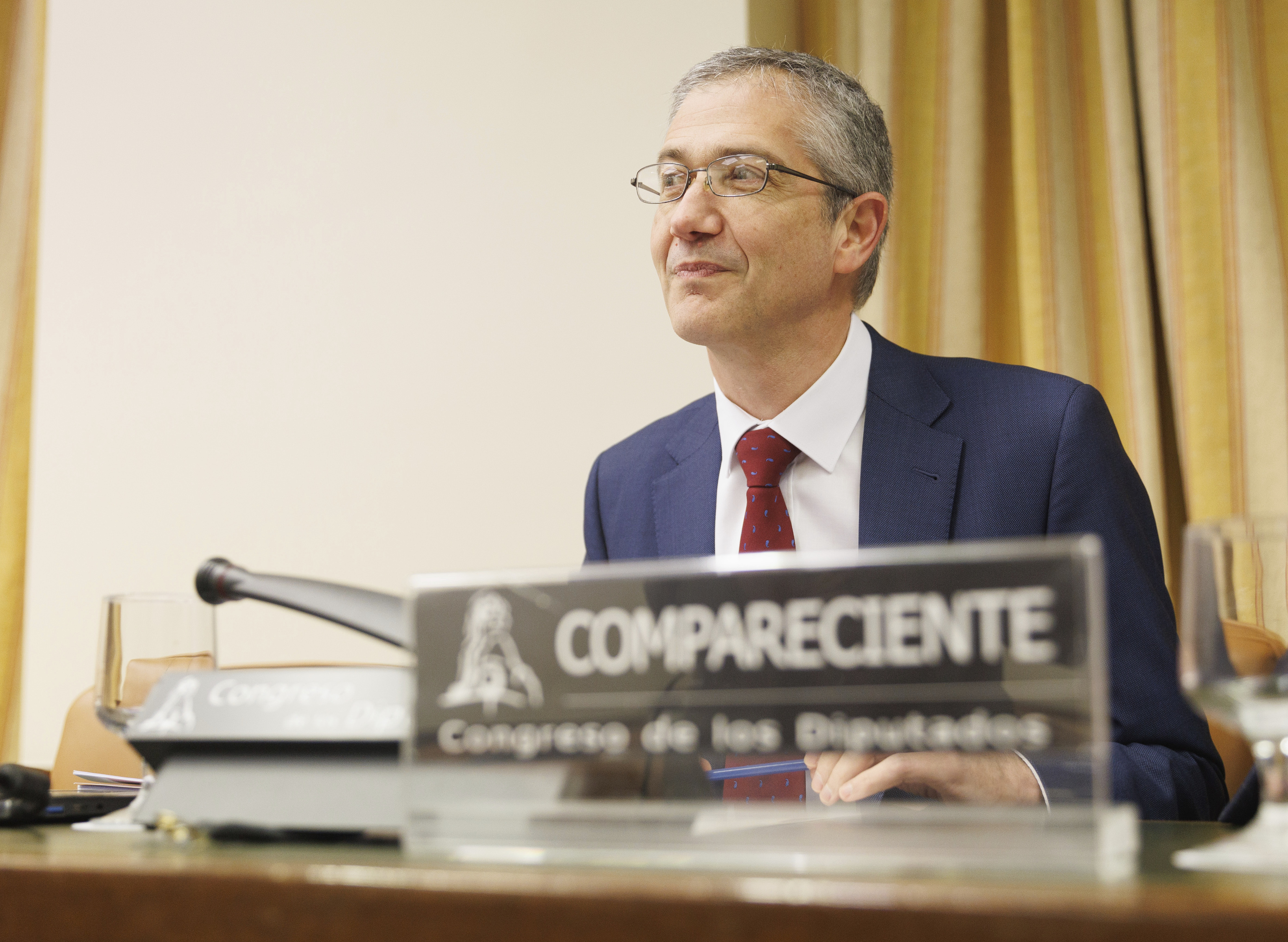 El gobernador del Banco de España, Pablo Hernández de Cos, en el Congreso