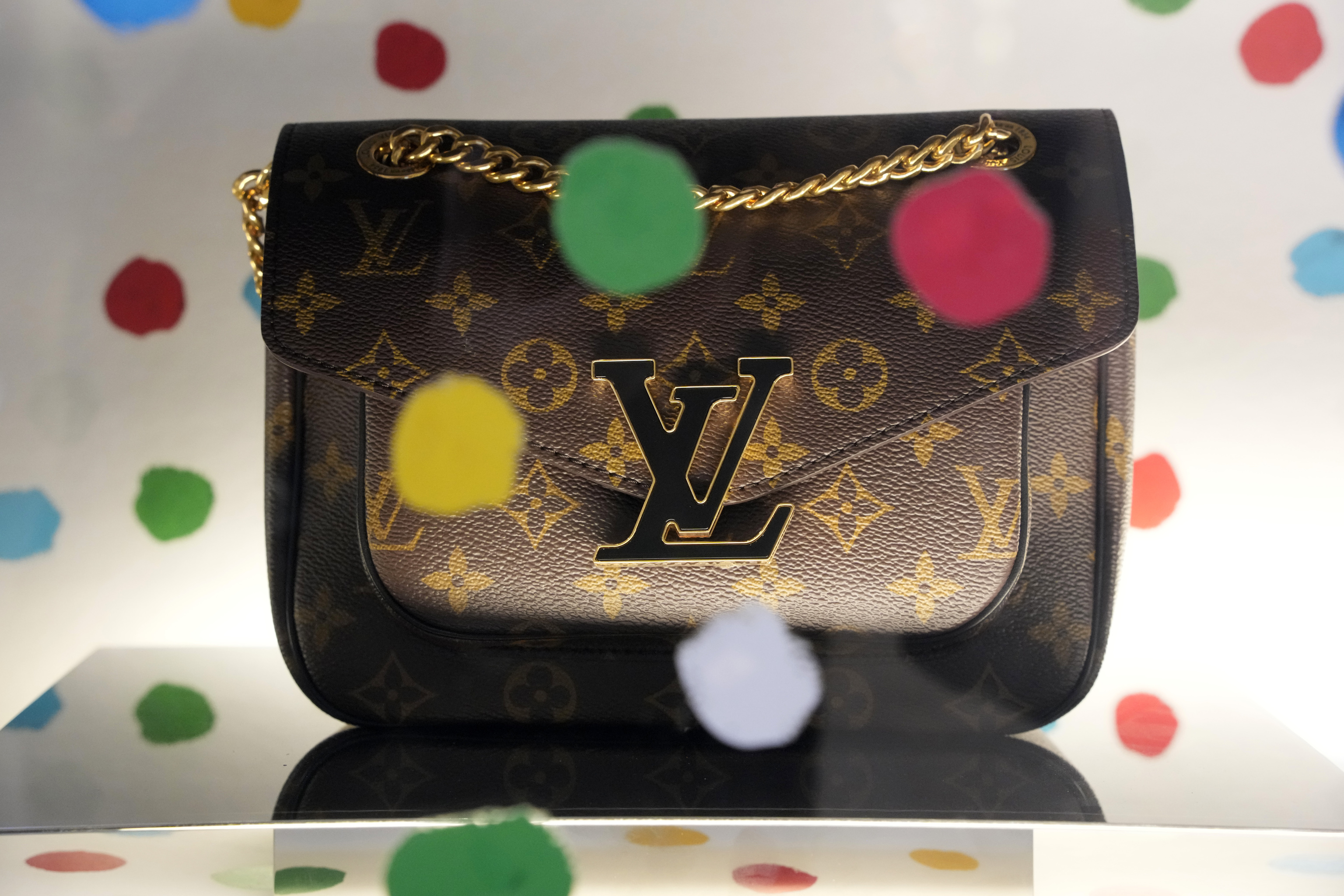 Las mejores ofertas en Bolsas para hombres Louis Vuitton Multicolor