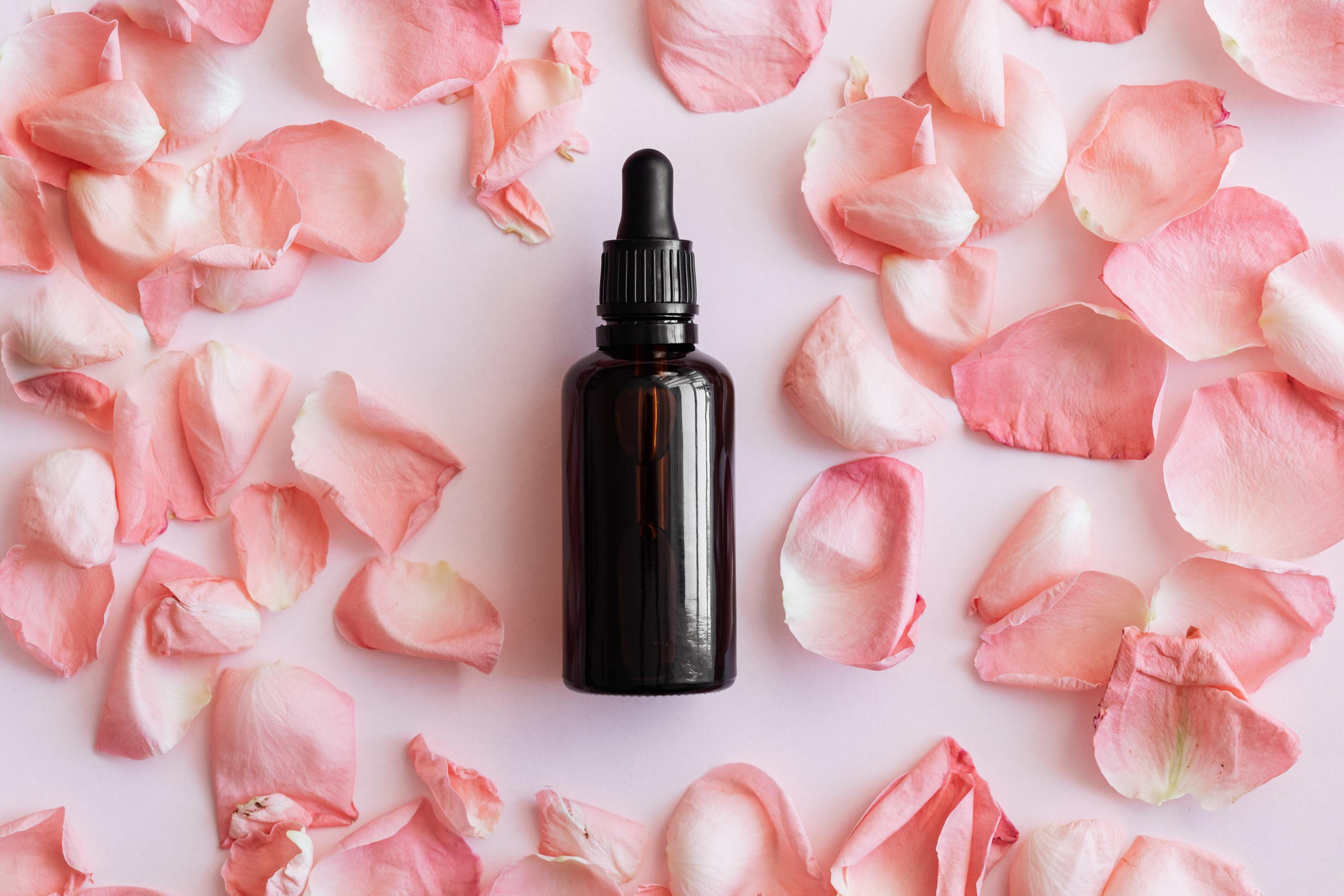 Aceite de rosa mosqueta, cosmética natural que regenera tu piel